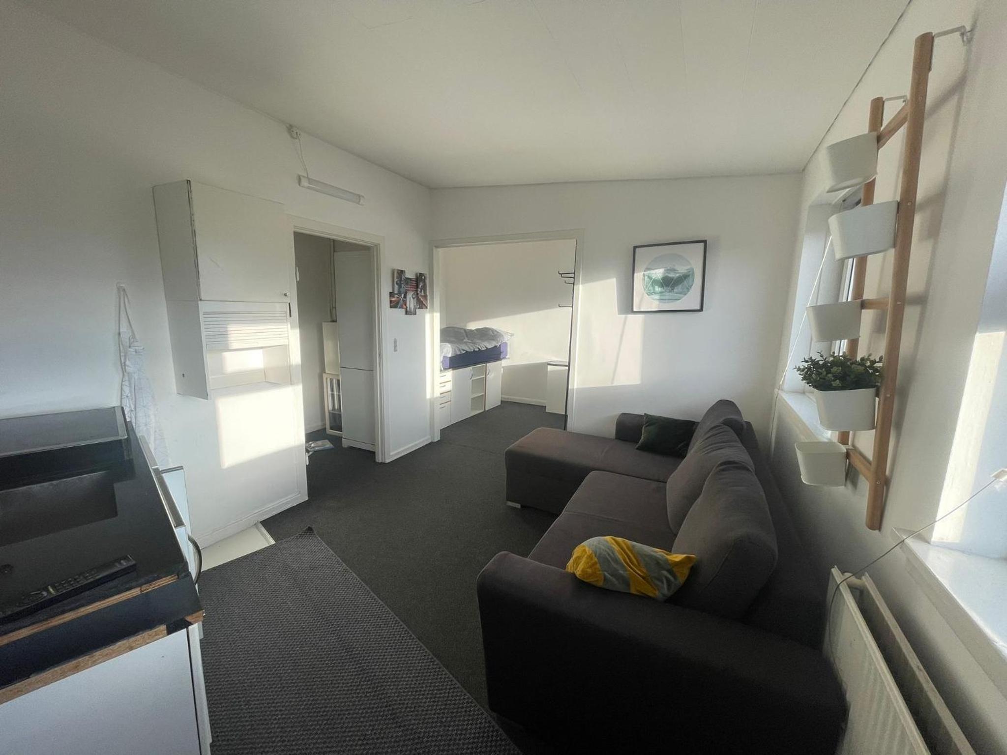 Airport House