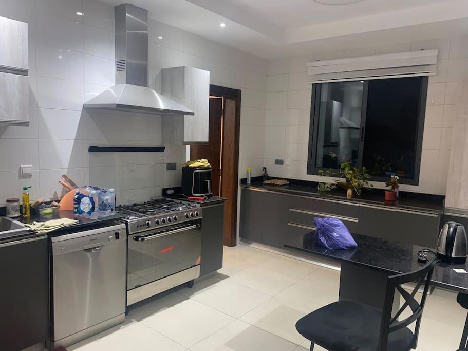 3 bedroom luxury Apartment