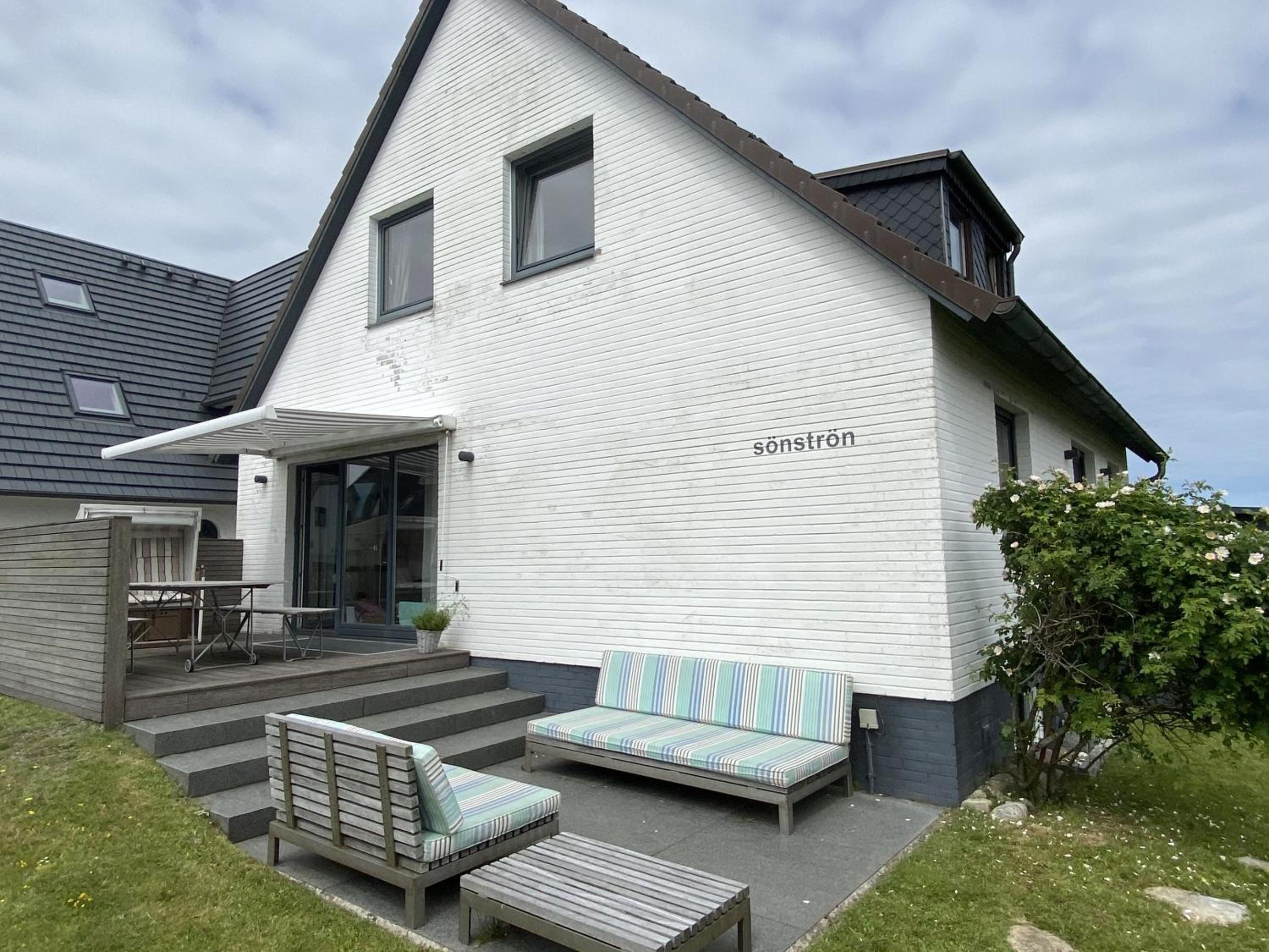 Haus Sönströn "Brian" view 2