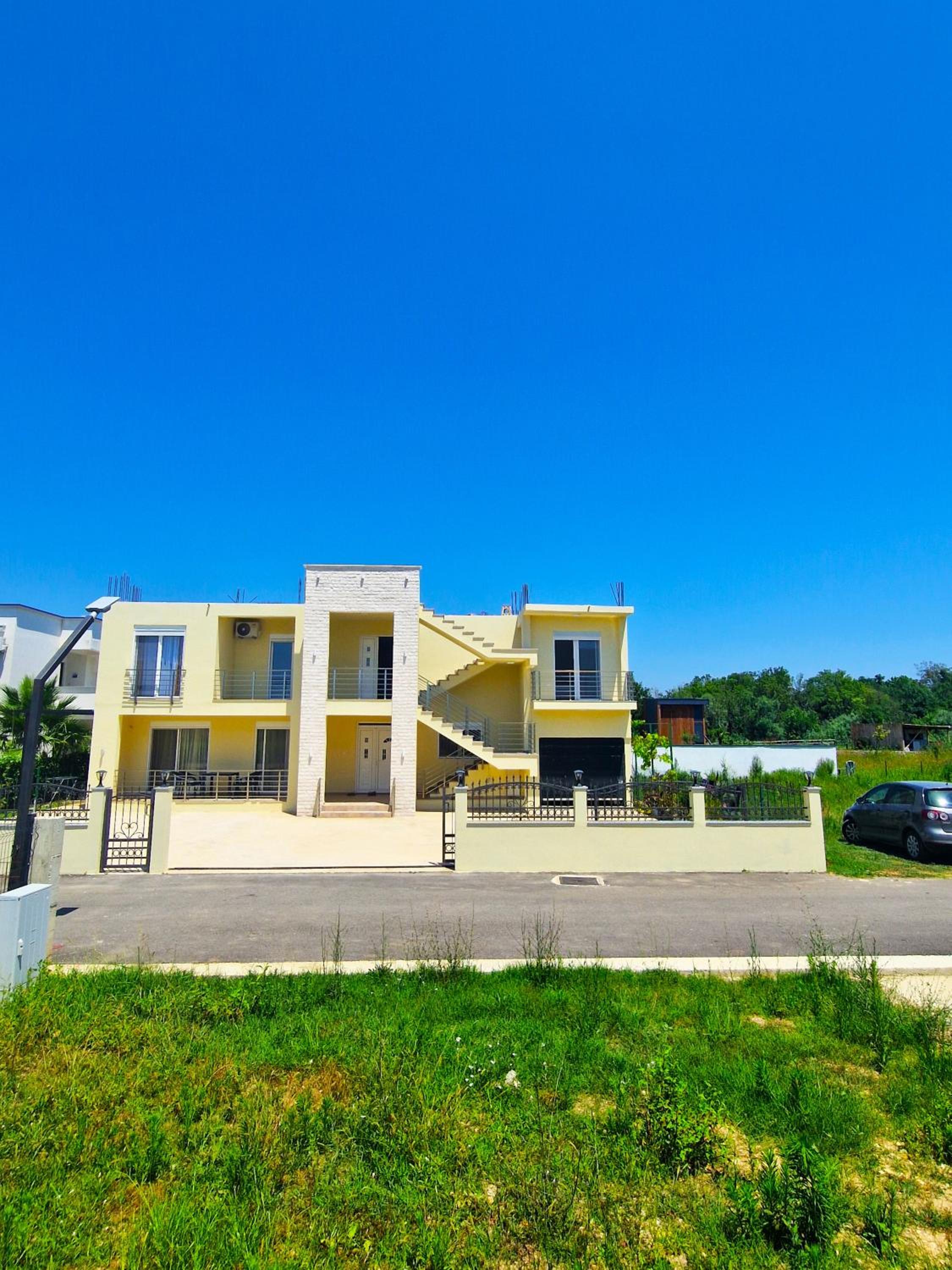 IVANA Apartments