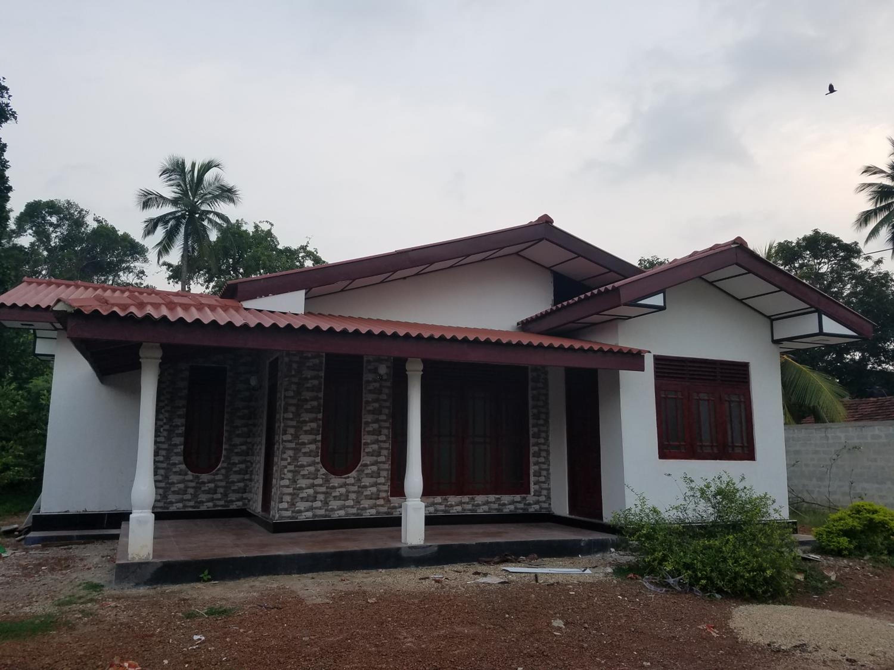 Airport Close Villa view 4