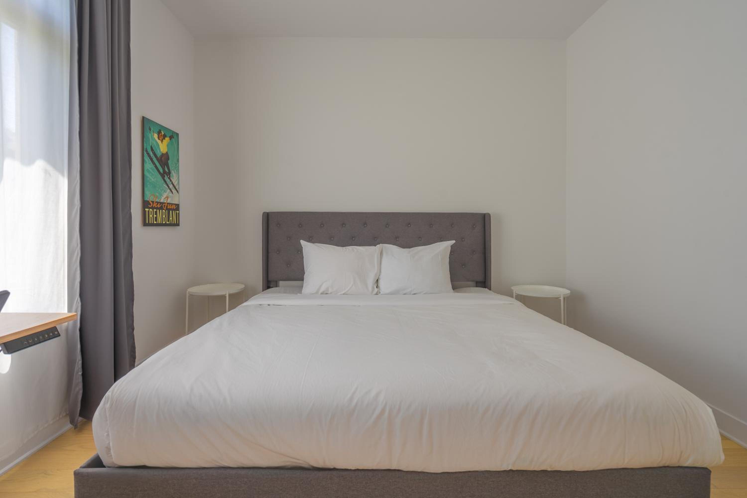 101 Verbier - New 3BR Lux Condo w Mtn View Close to Everything