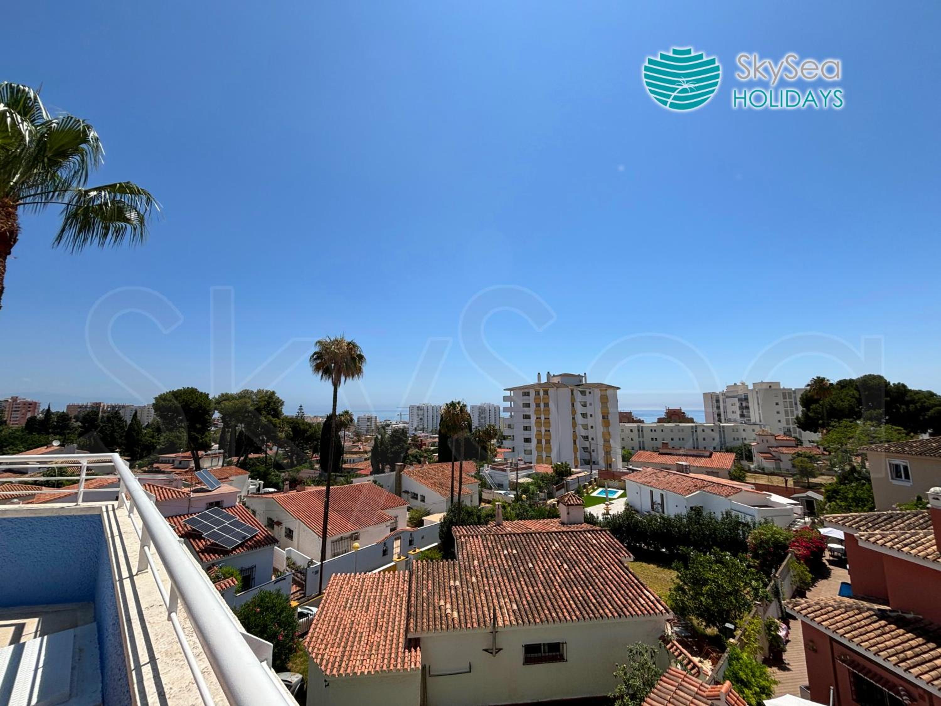SKYSEA Benalmadena Puerto Marina
