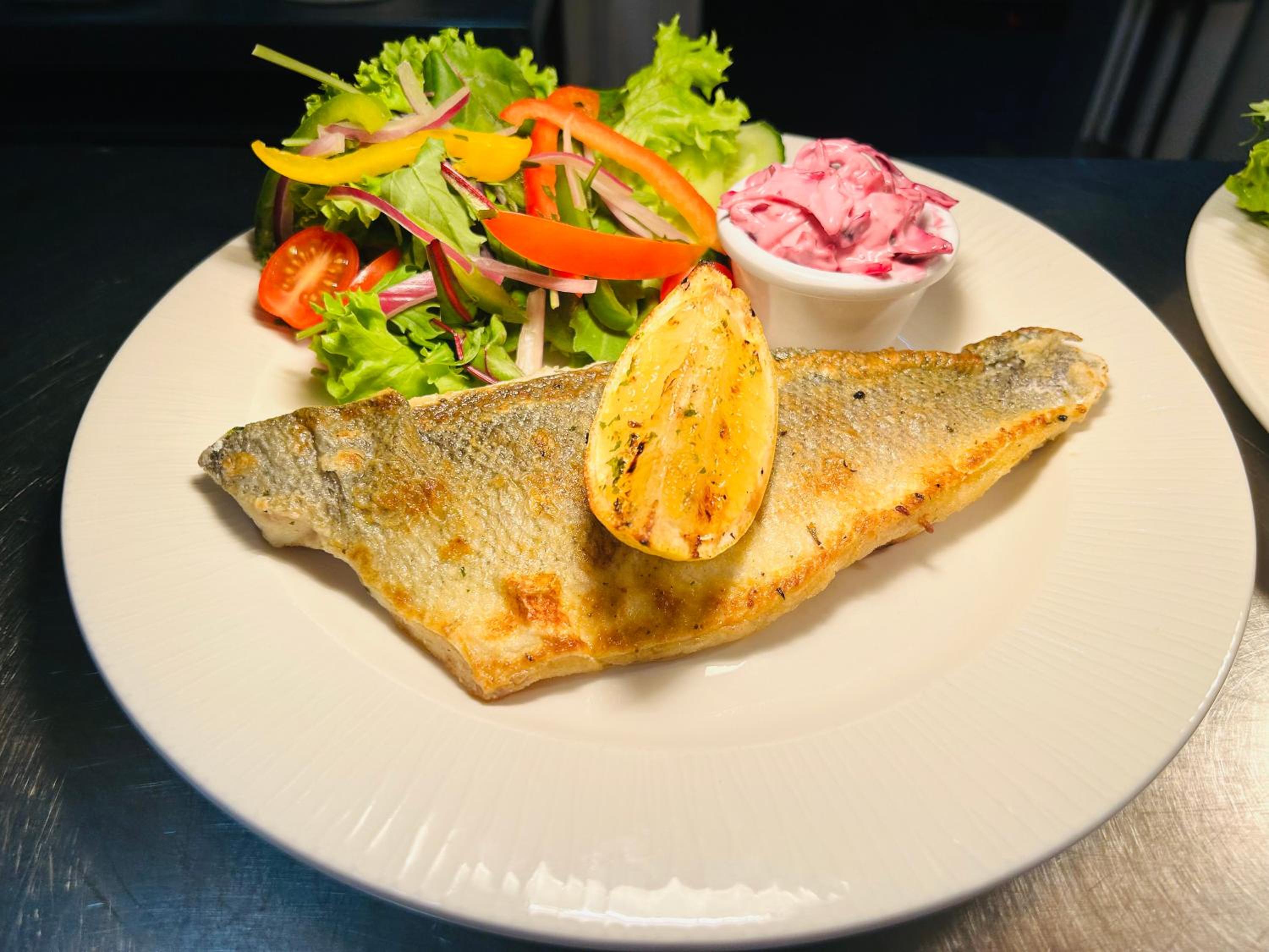 The Angel Inn Pub-Dine & Stay Misson