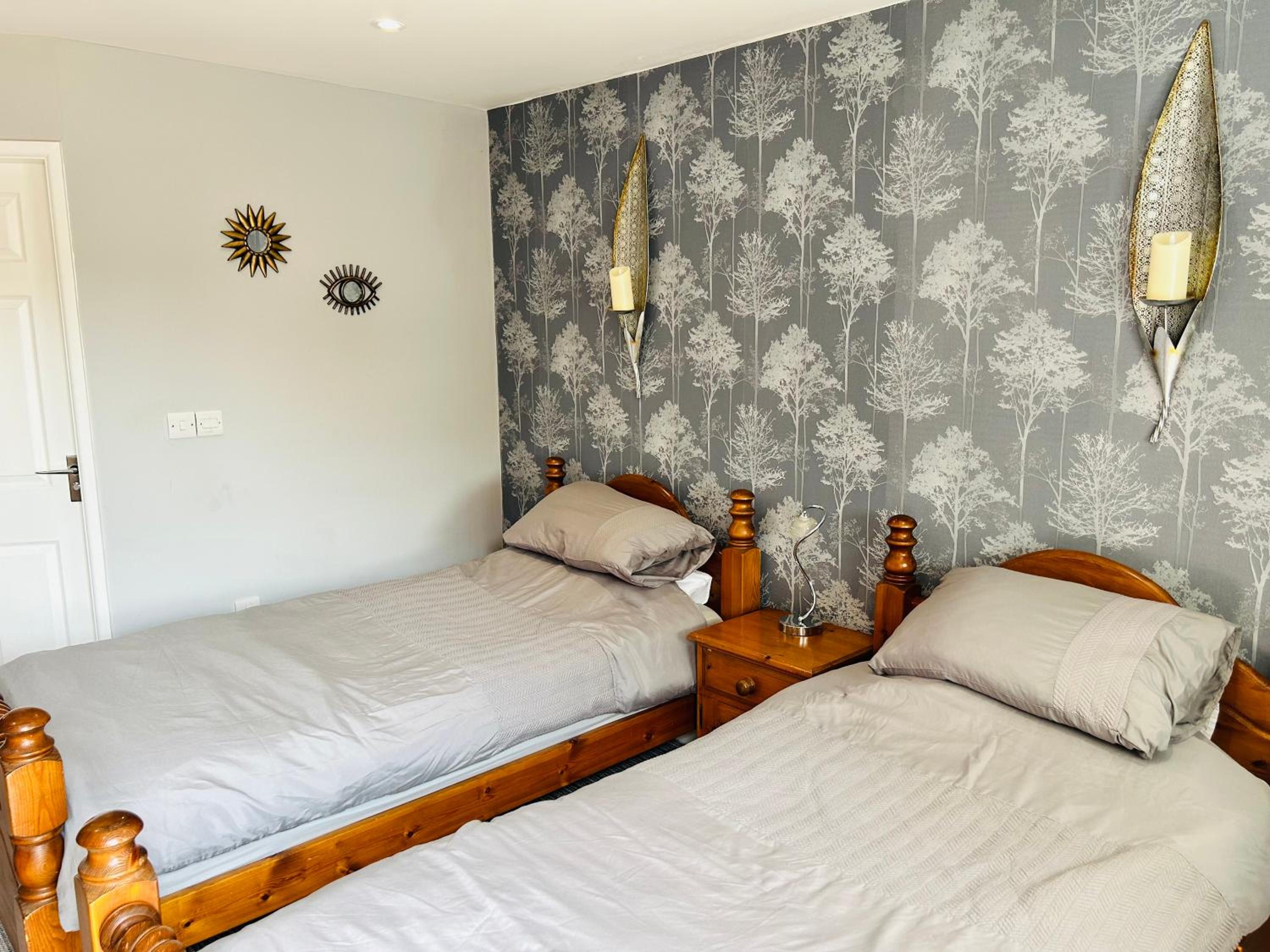 The Angel Inn Pub-Dine & Stay Misson