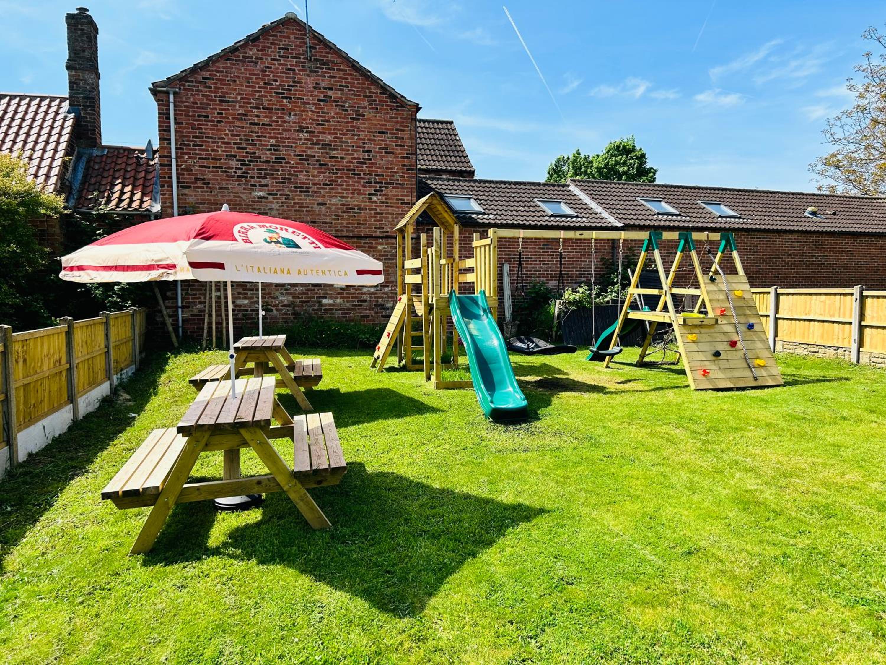 The Angel Inn Pub-Dine & Stay Misson
