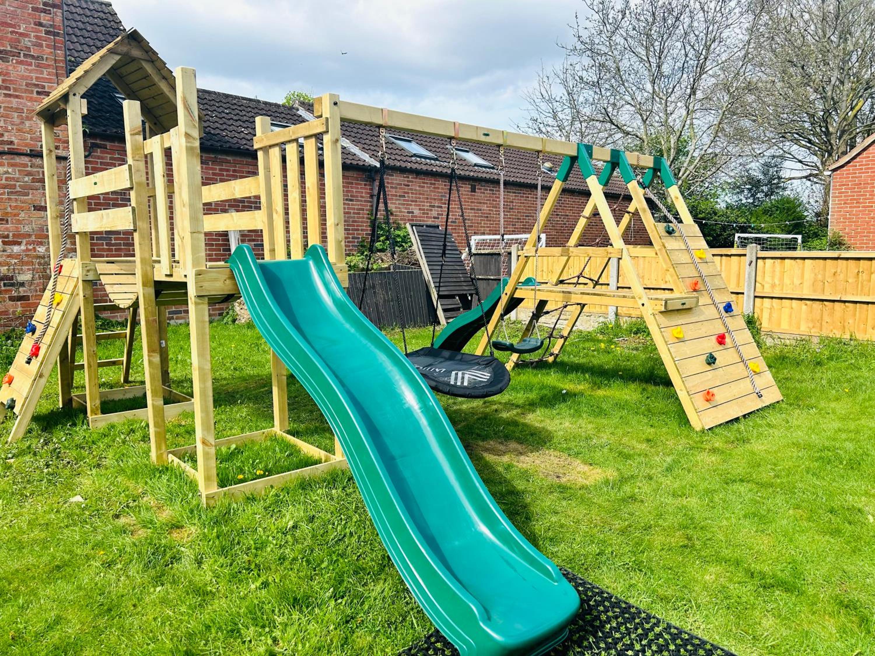 The Angel Inn Pub-Dine & Stay Misson