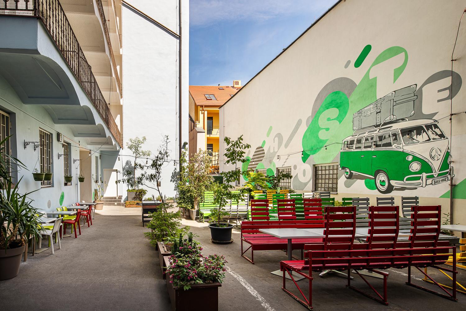 Drunken Monkey Hostel