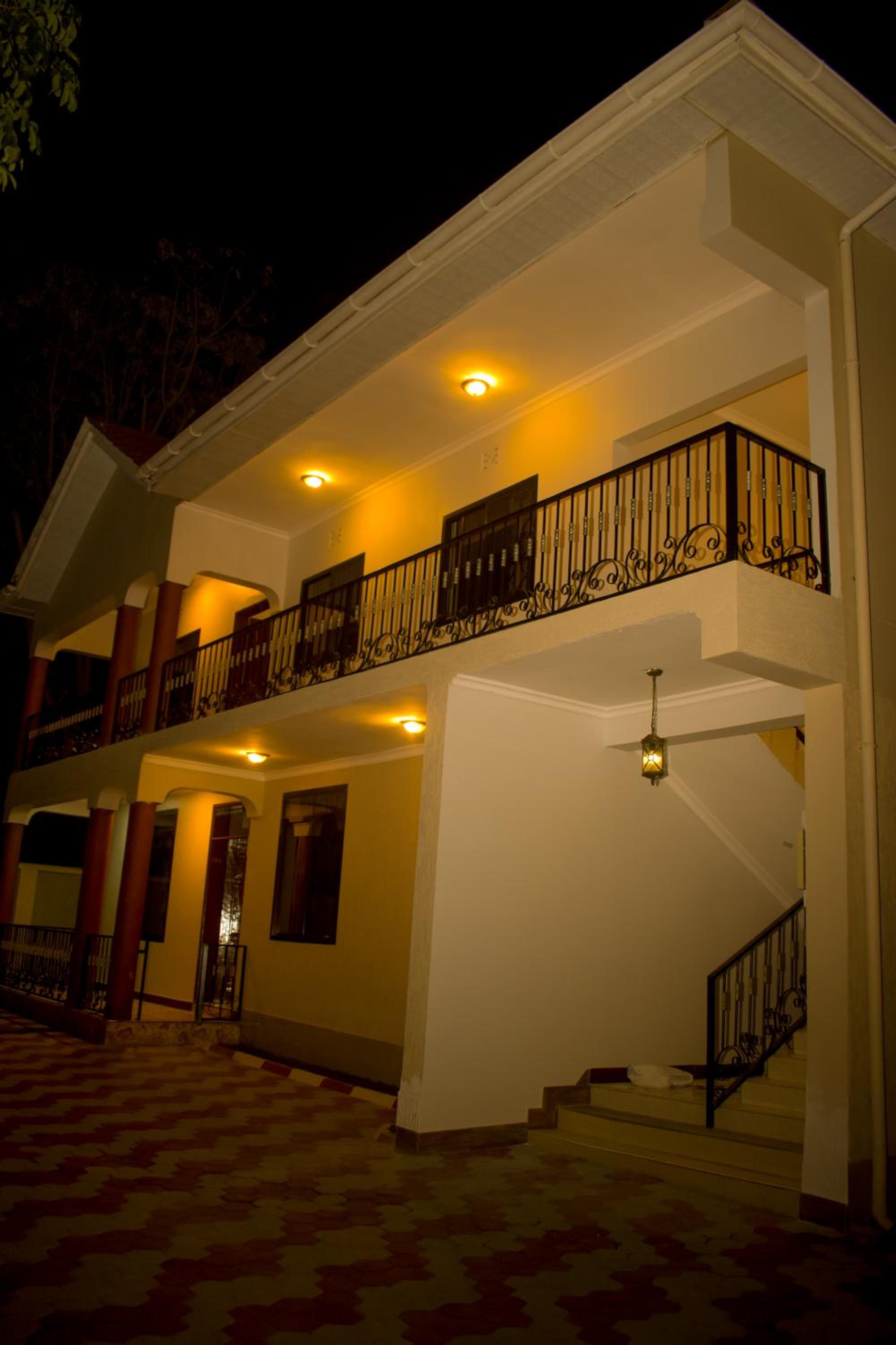 Photo 25