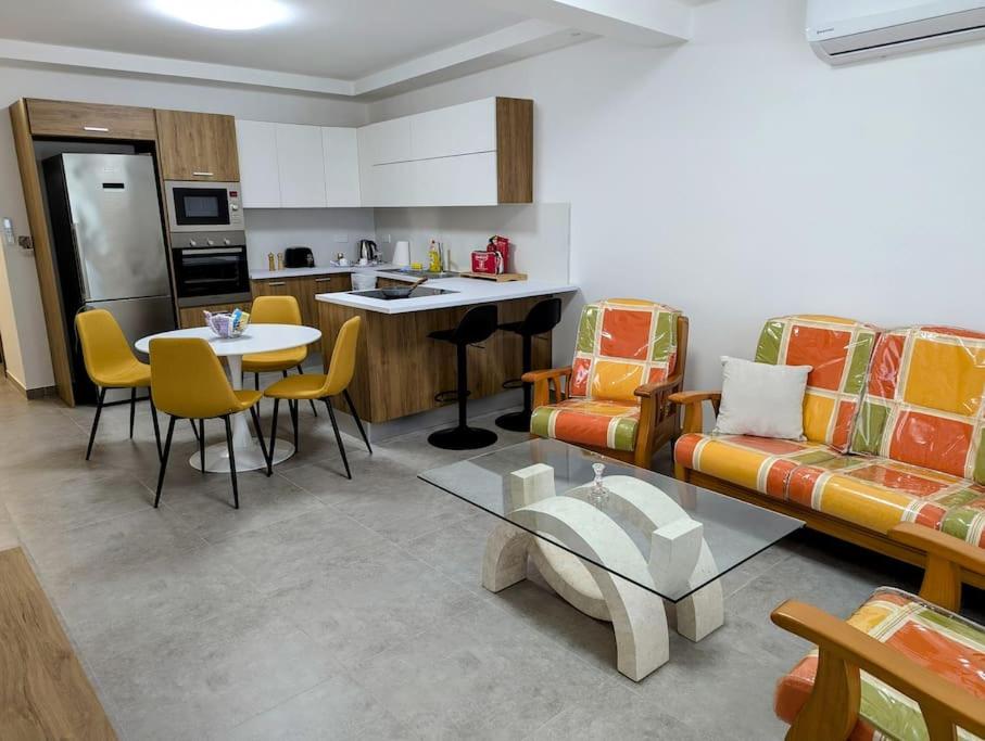 Brand New Ta' Cenc Apartment view 3