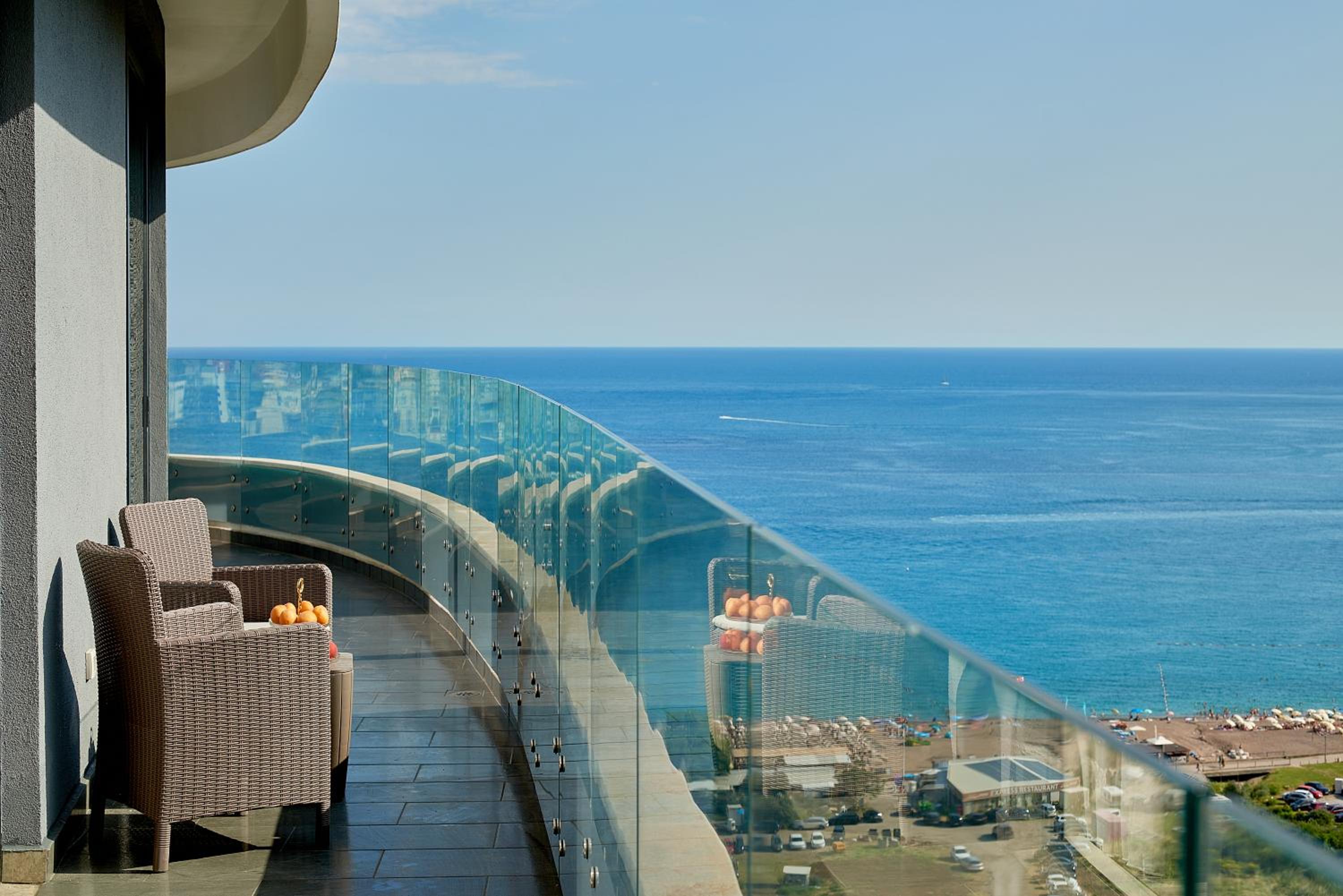 Skyline resort