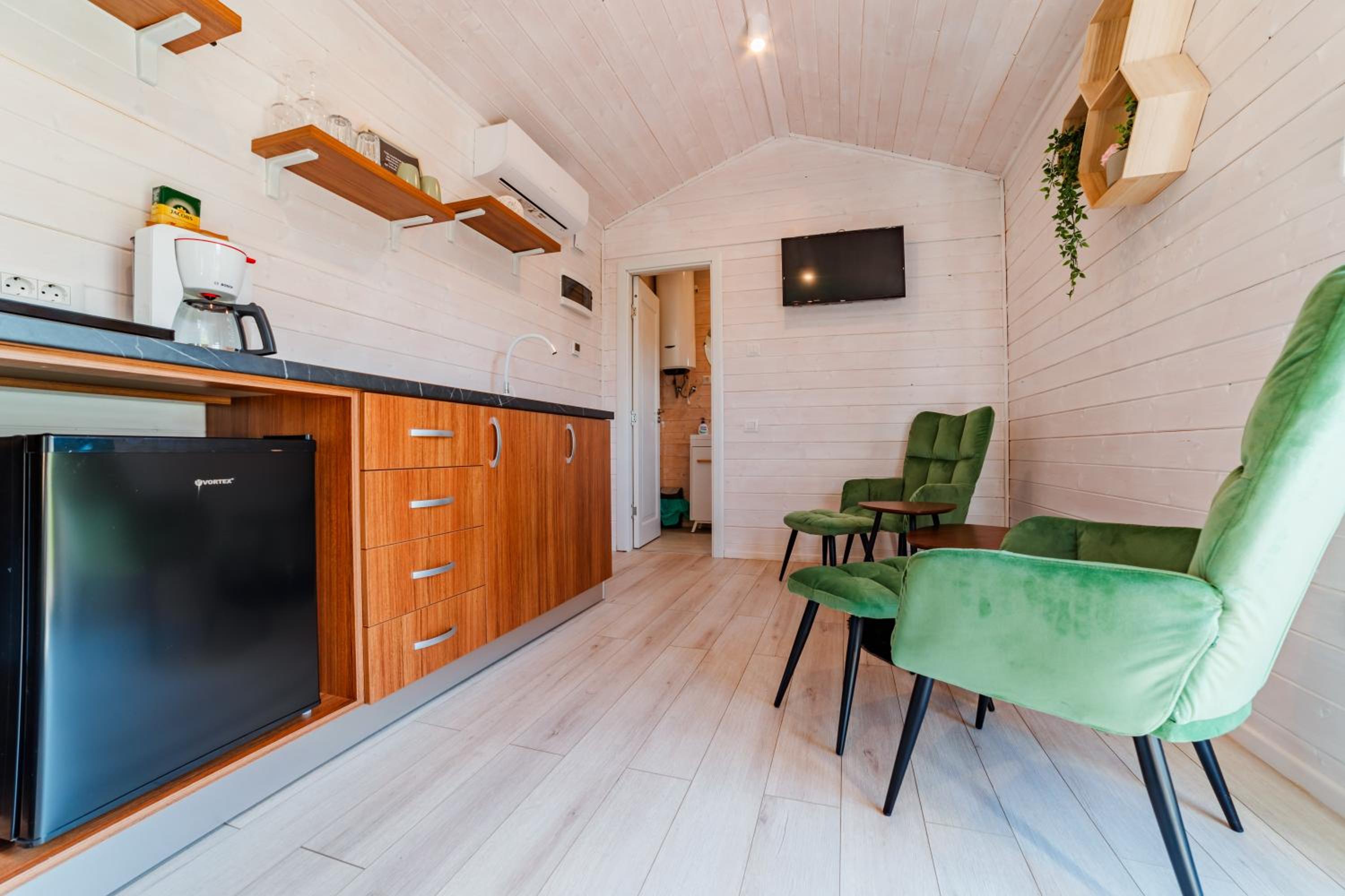 10 Min to Bran Castle Luxury Cabins