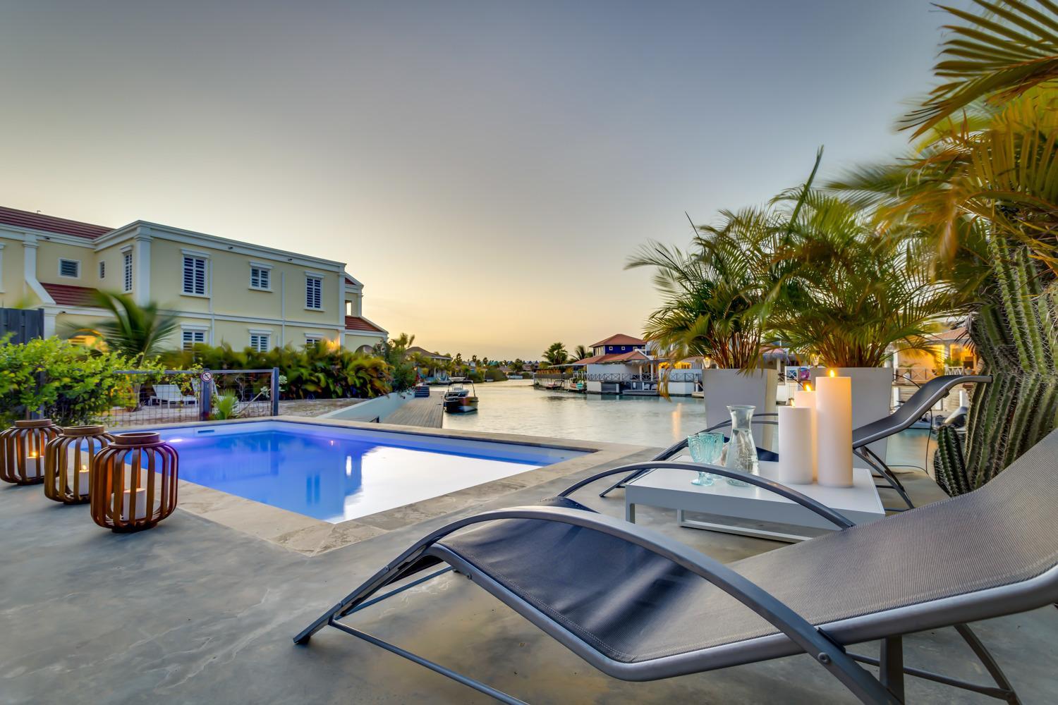 Kas Azul - New water front villa with private pool