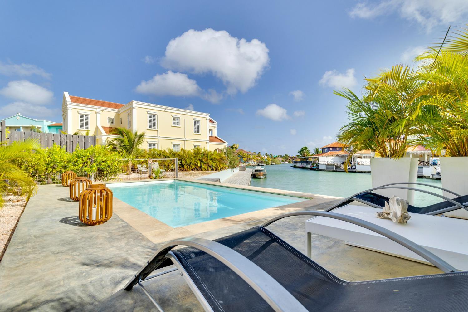 Kas Azul - New water front villa with private pool