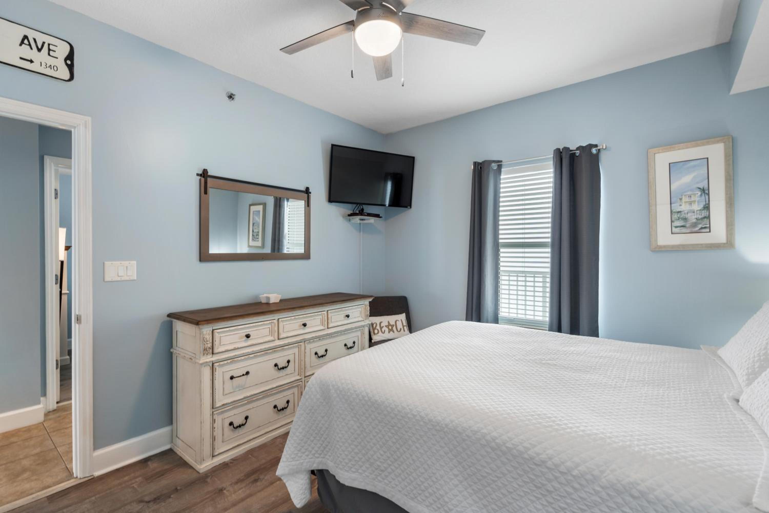 Seawind 1802 by Liquid Life view 5