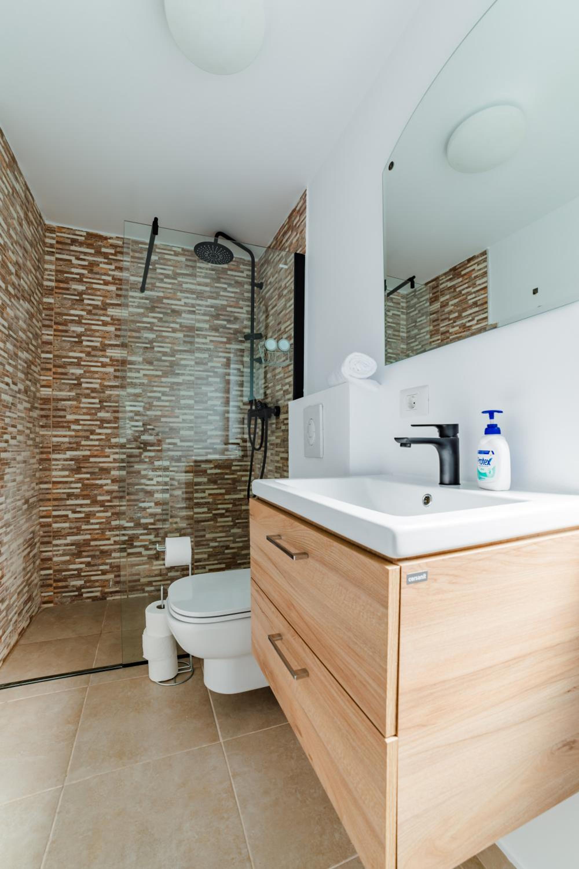 10 Min to Bran Castle Luxury Cabins