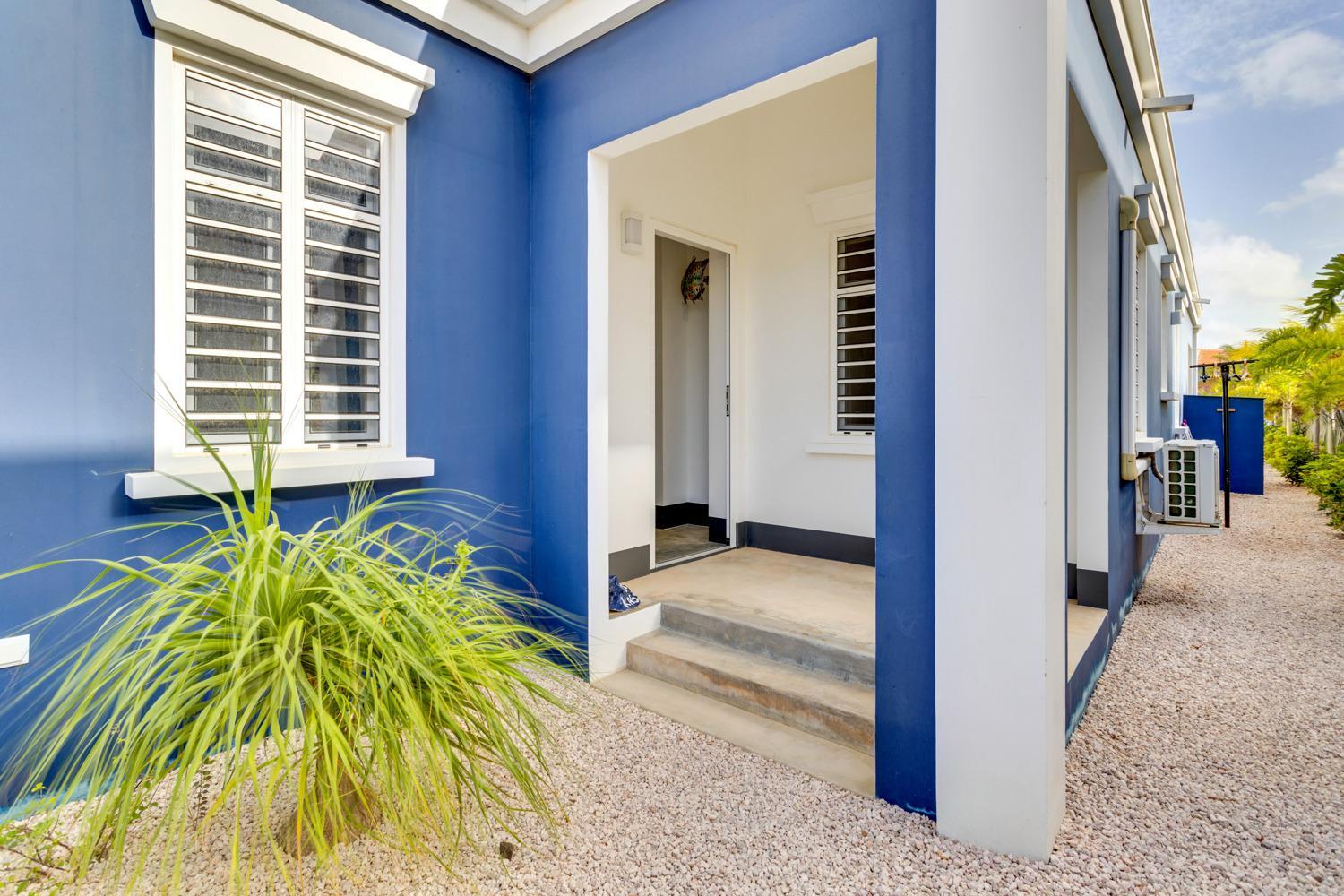 Kas Azul - New water front villa with private pool