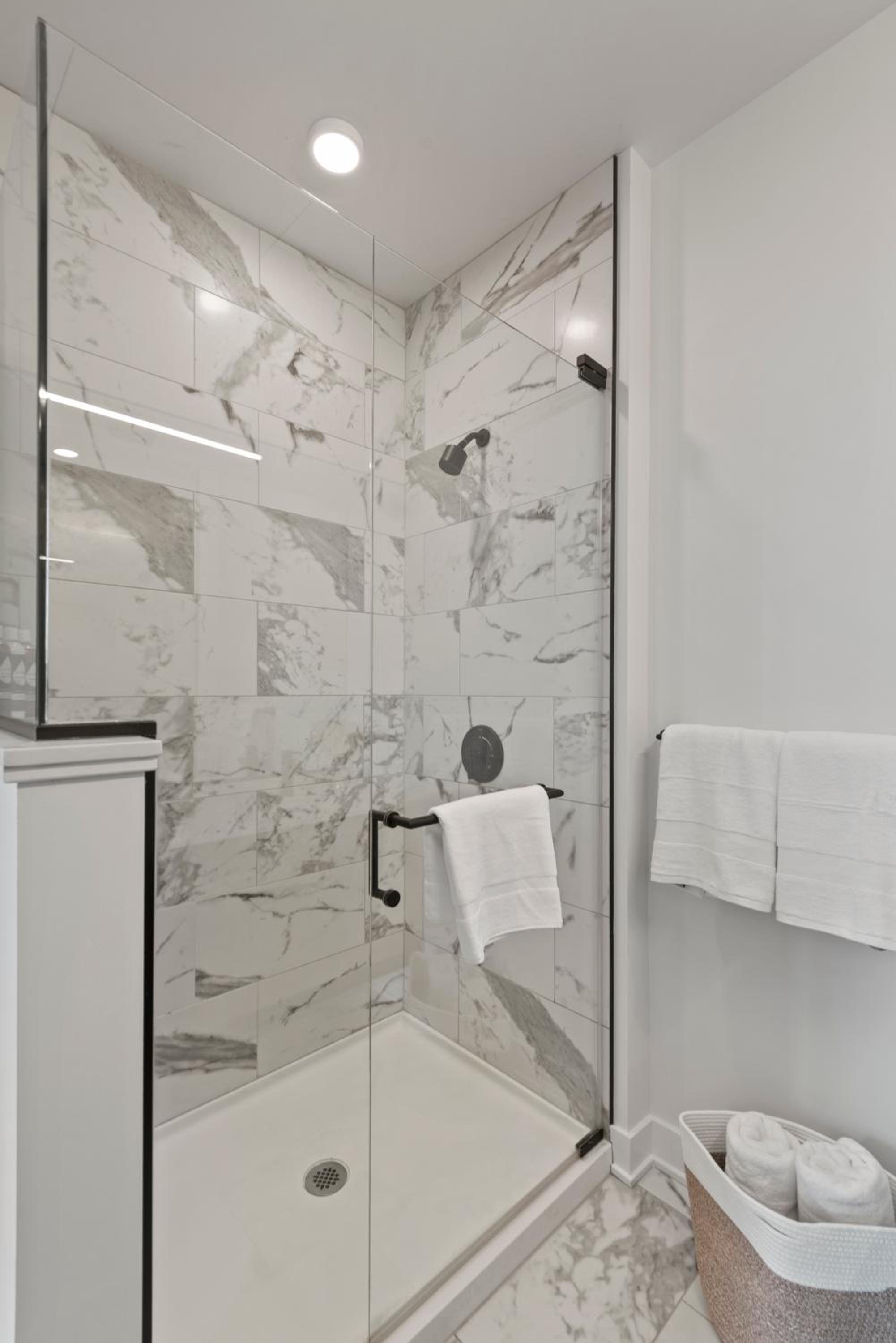 Avra Stylish Apartments Prime West Loop Location Near Union Park