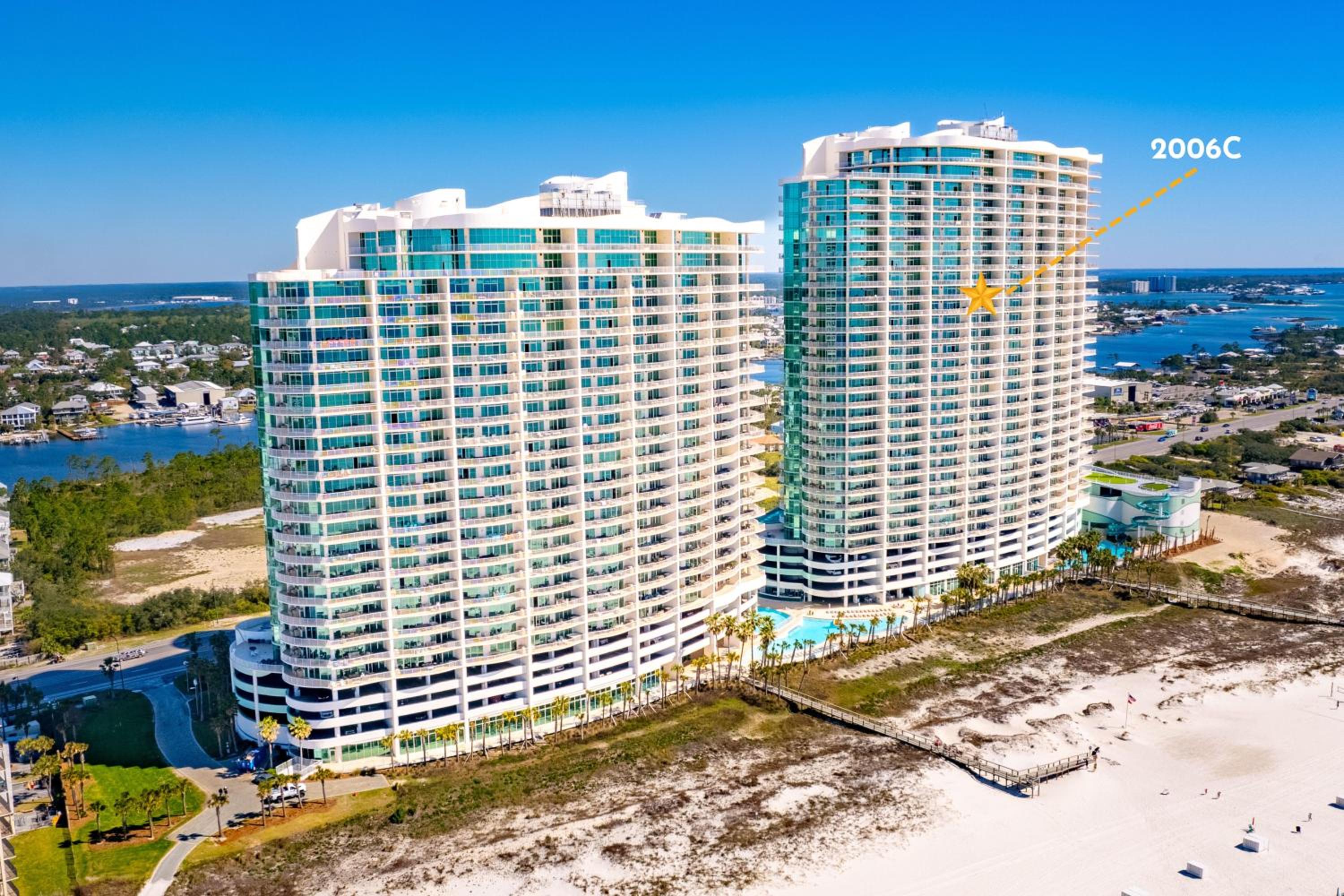 Turquoise Place 2006C view 4