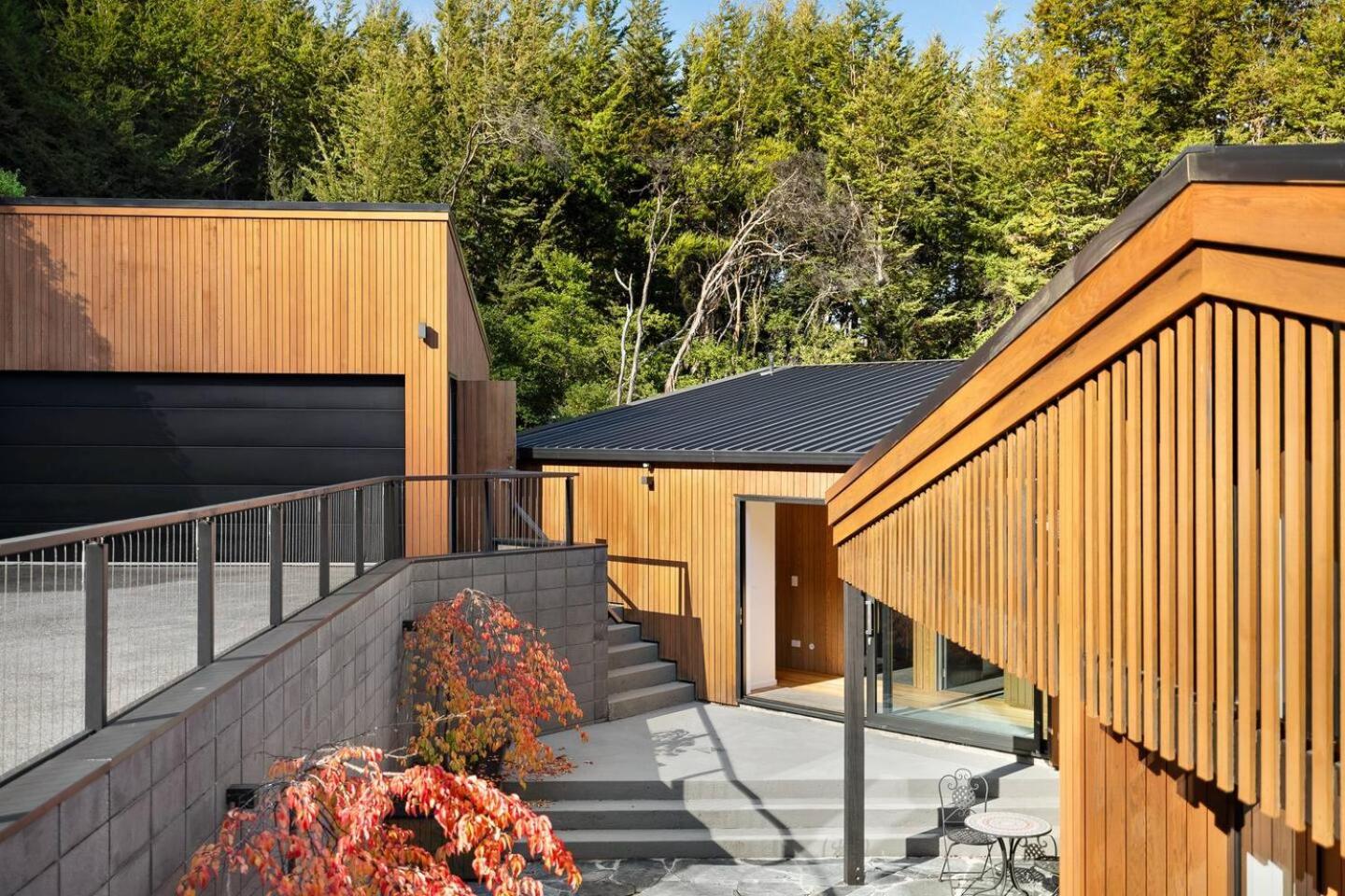 Serene Mountain Oasis Hideaway