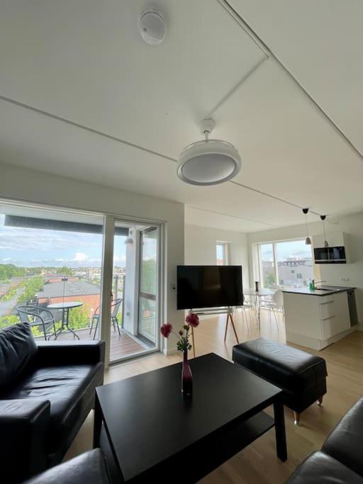 Central og rolig lejlighed med gratis parkering