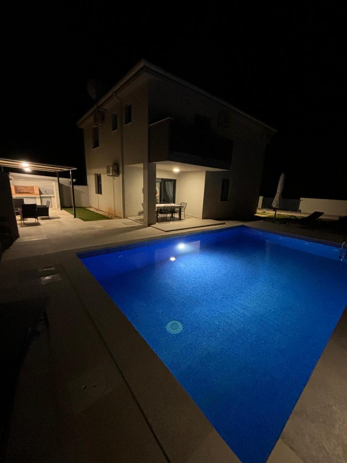 Villa Tena