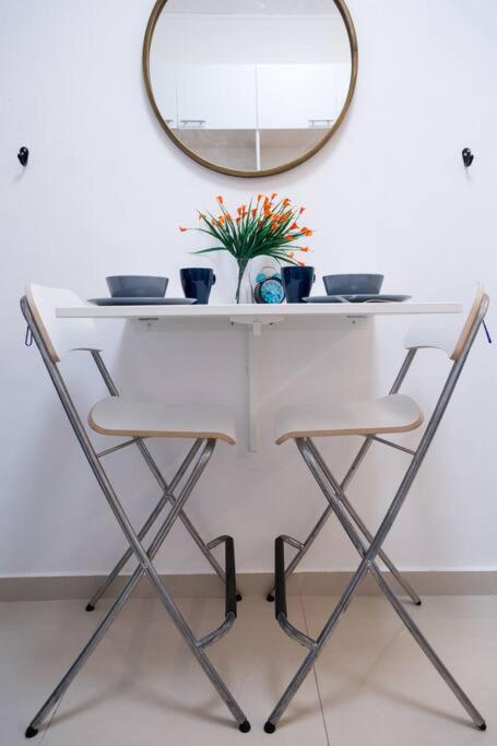 Brilliant design studio-by the beach view 2