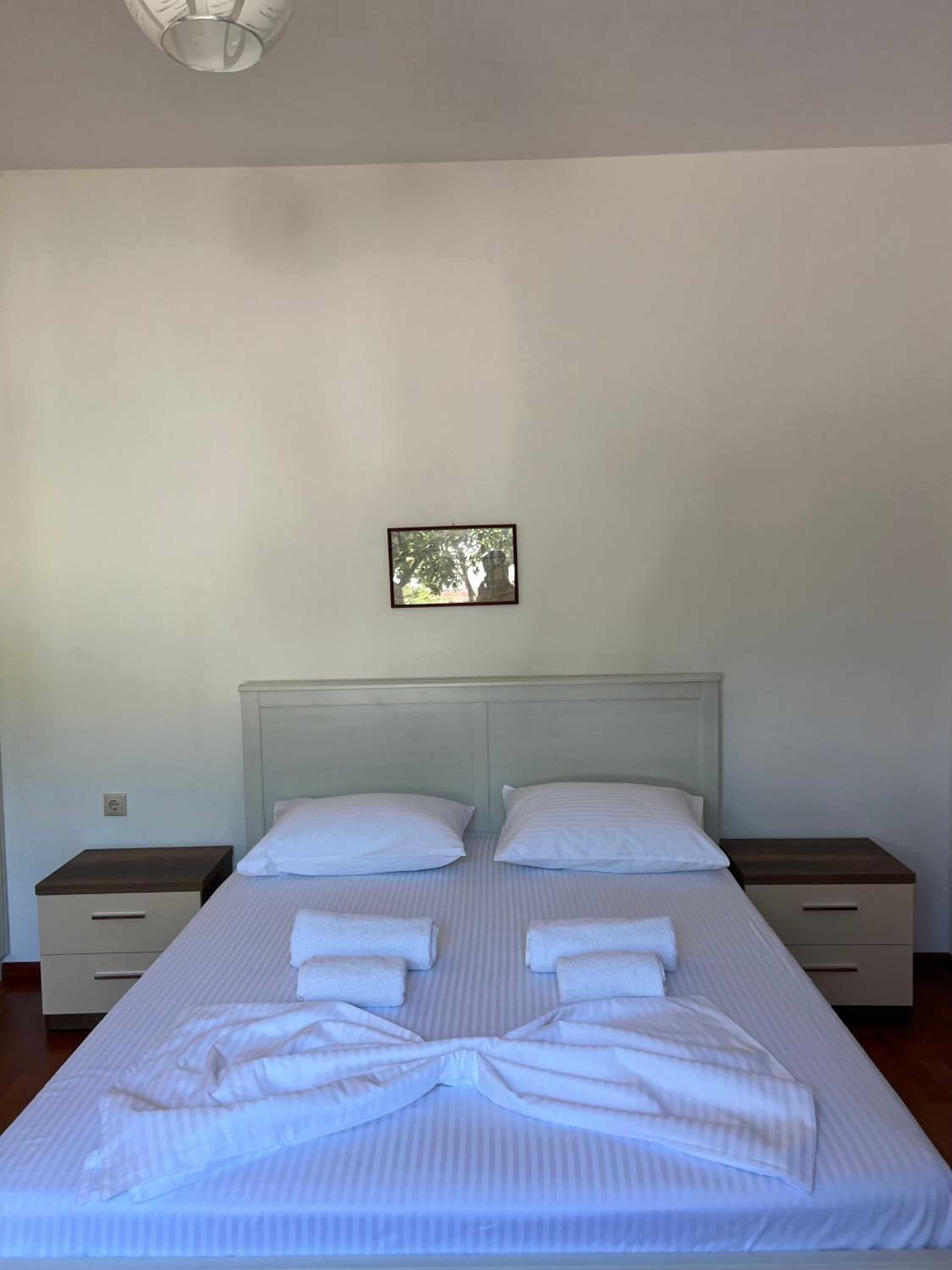 EK-Center Vila Berat