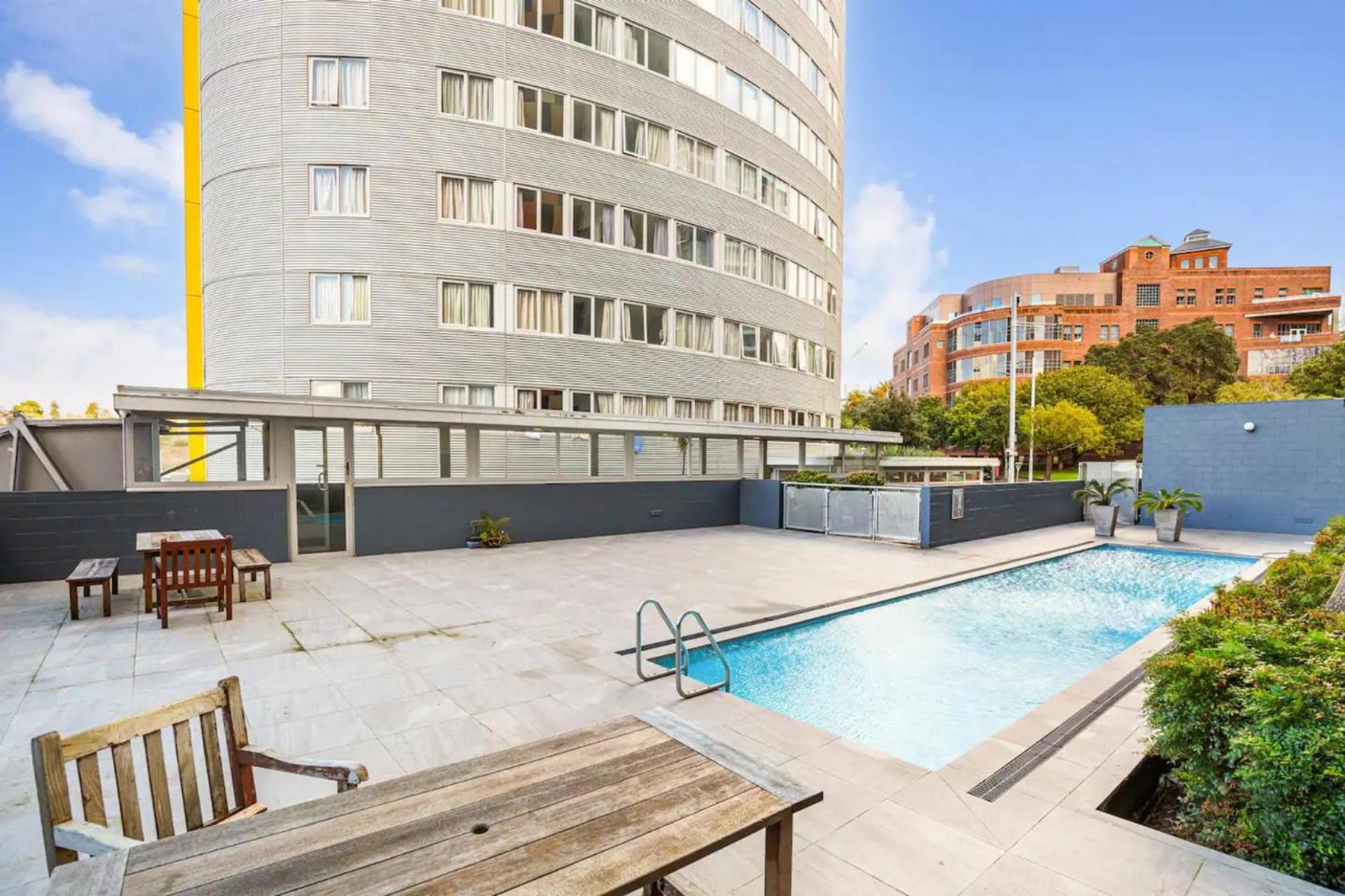 Accommodation in Auckland, New Zealand view 2