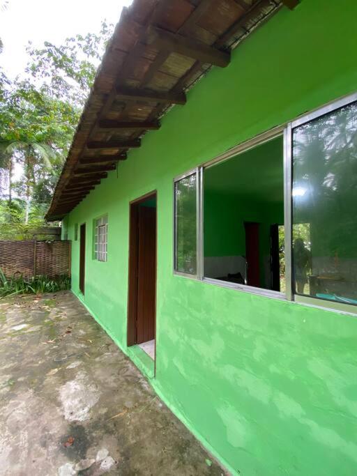 Casa rústica no rio Itamambuca
