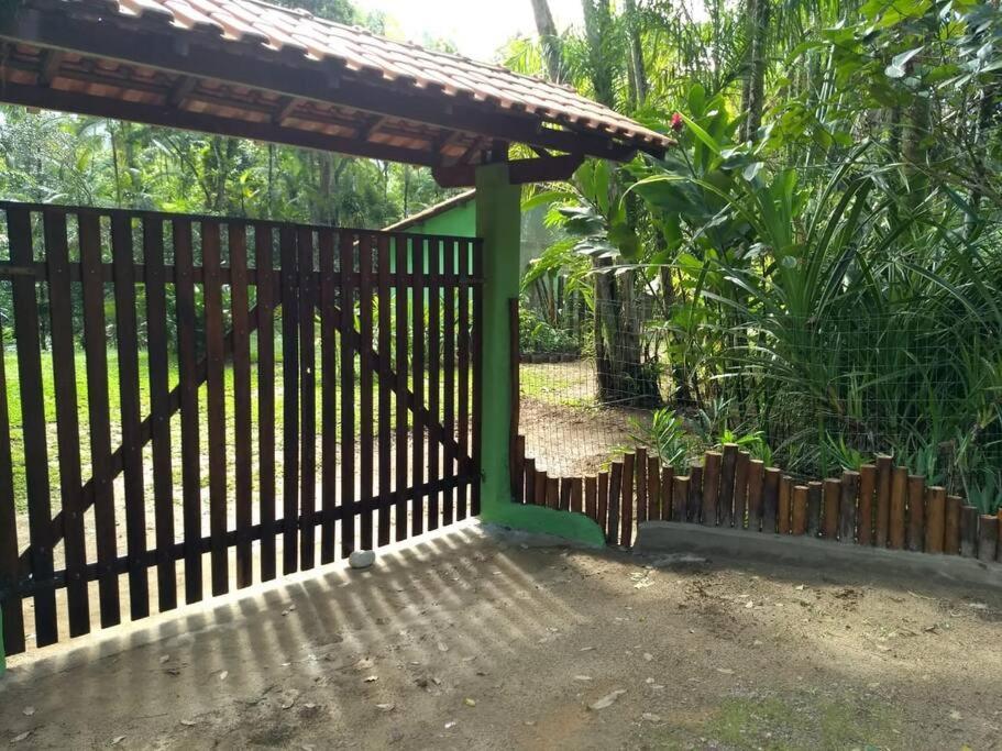 Casa rústica no rio Itamambuca