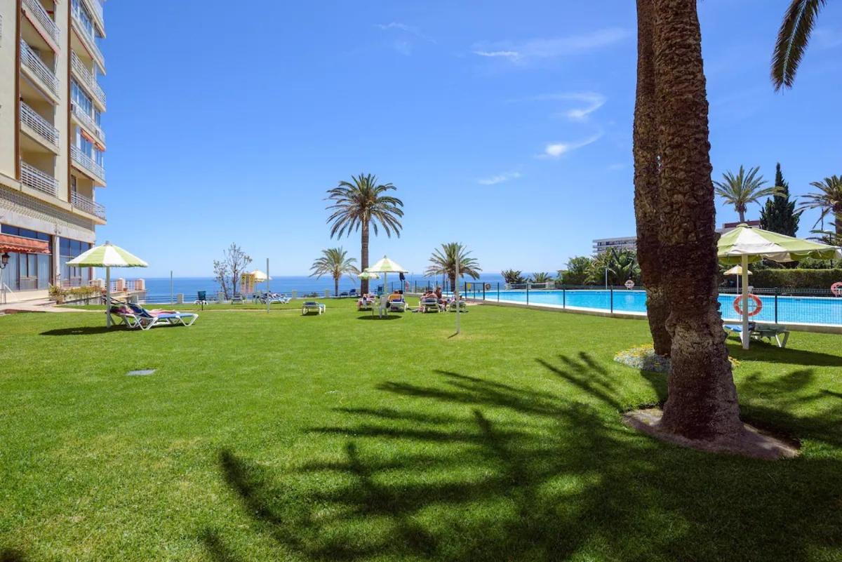 Roca Apt Private swimming pool Beach Parking