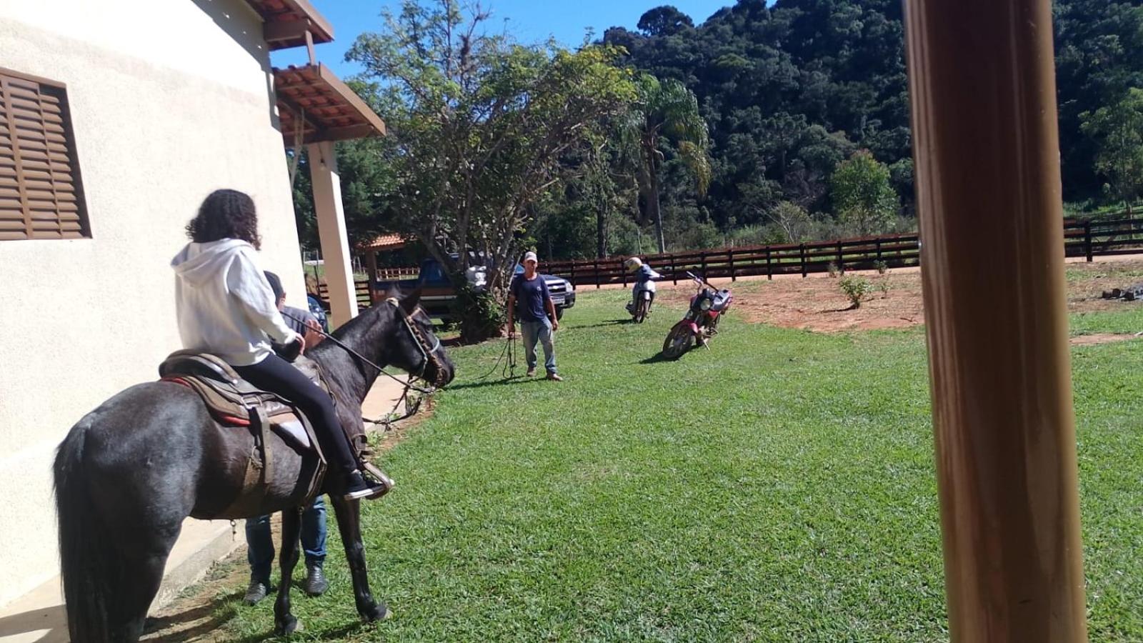 Casa de Campo Pé da Serra - Sitio em Campos Novos de Cunha