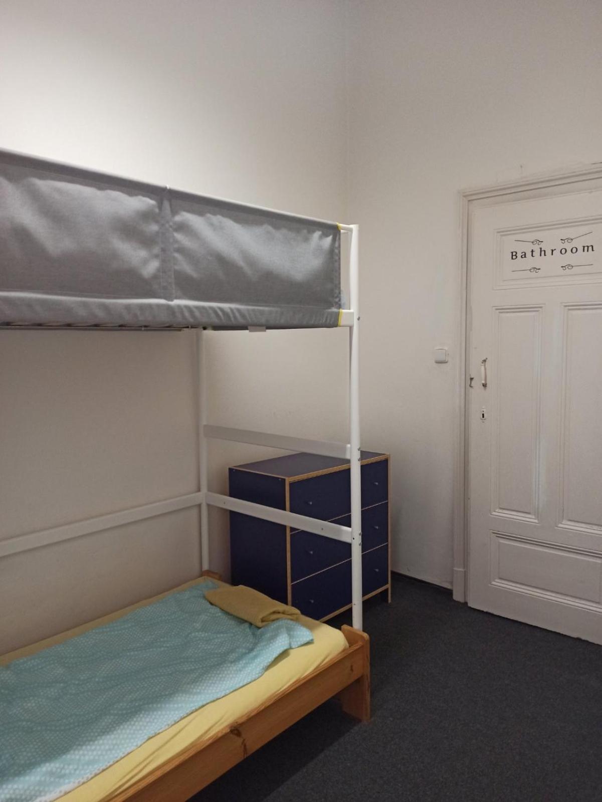 Cozy rooms, 10 min by walk to the Center
