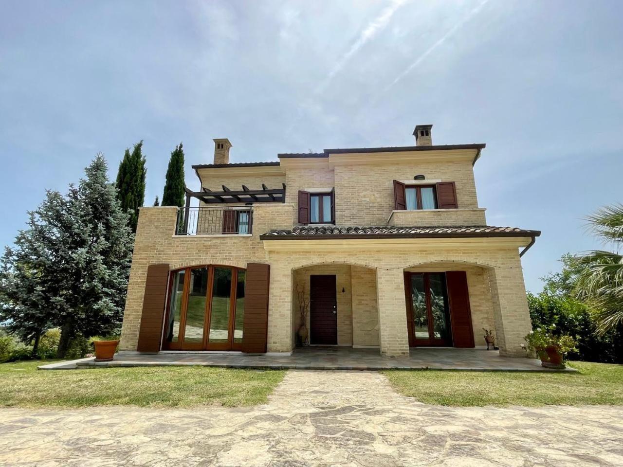 Villa Azzurra view 4