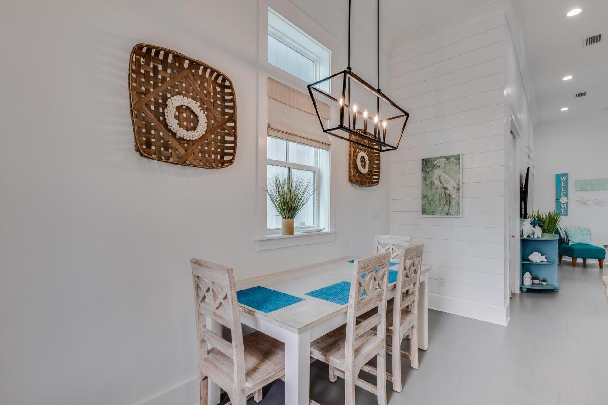 The Summer House BVR37 by Liquid Life view 4