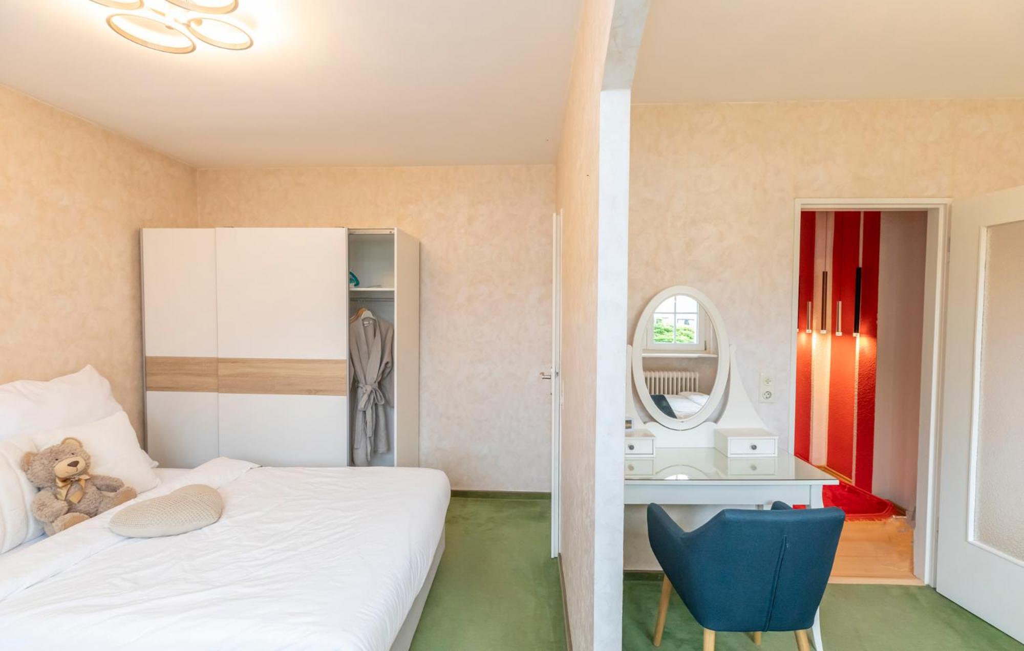 Traumhaftes Ferienhaus mit zwei Einheiten fur bis zu 10 Personen - Property Image 29