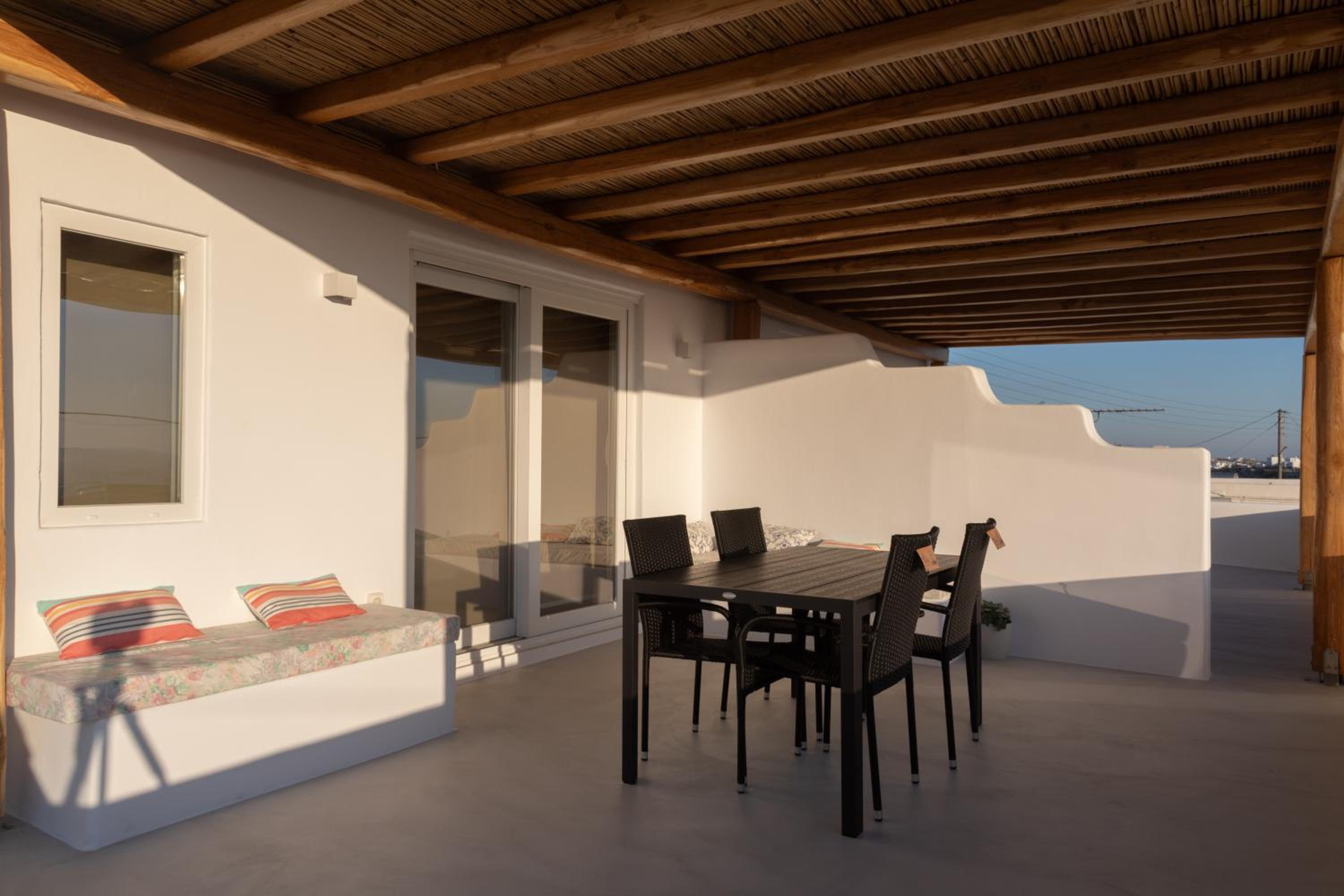 Frances Mykonos photo 4