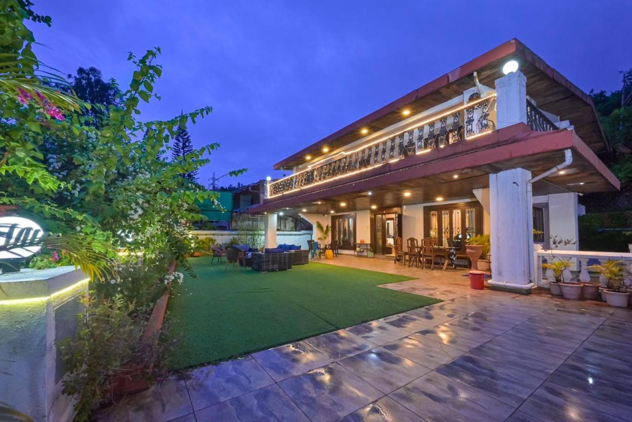 Godzilla Villa