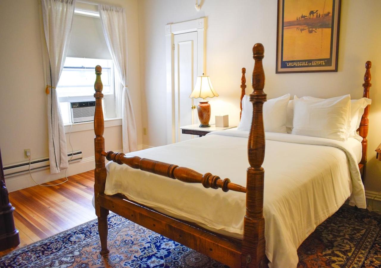 Lenox Vacations - Apple Tree Inn - Property Image 26