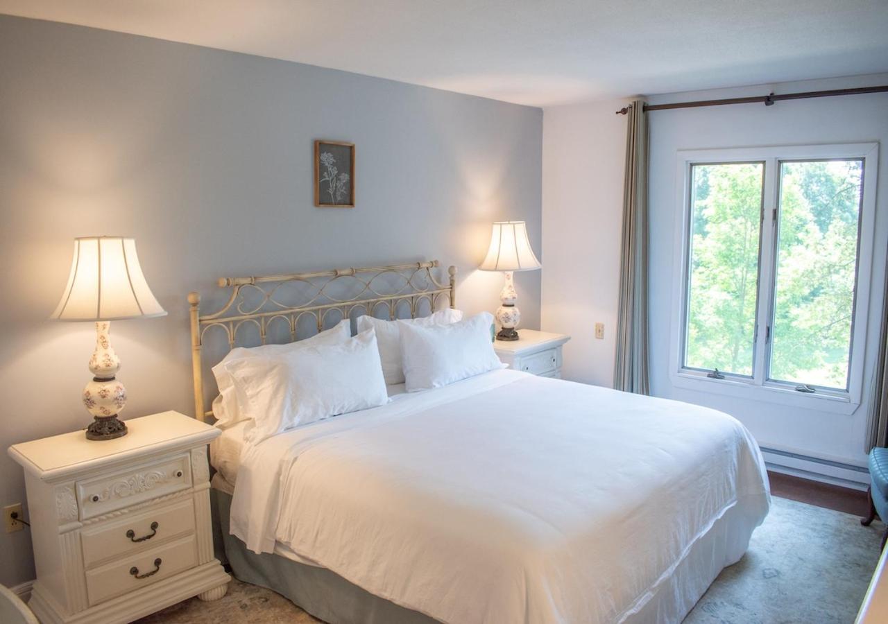 Lenox Vacations - Apple Tree Inn - Property Image 10