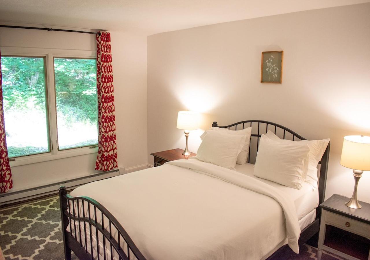 Lenox Vacations - Apple Tree Inn - Property Image 17