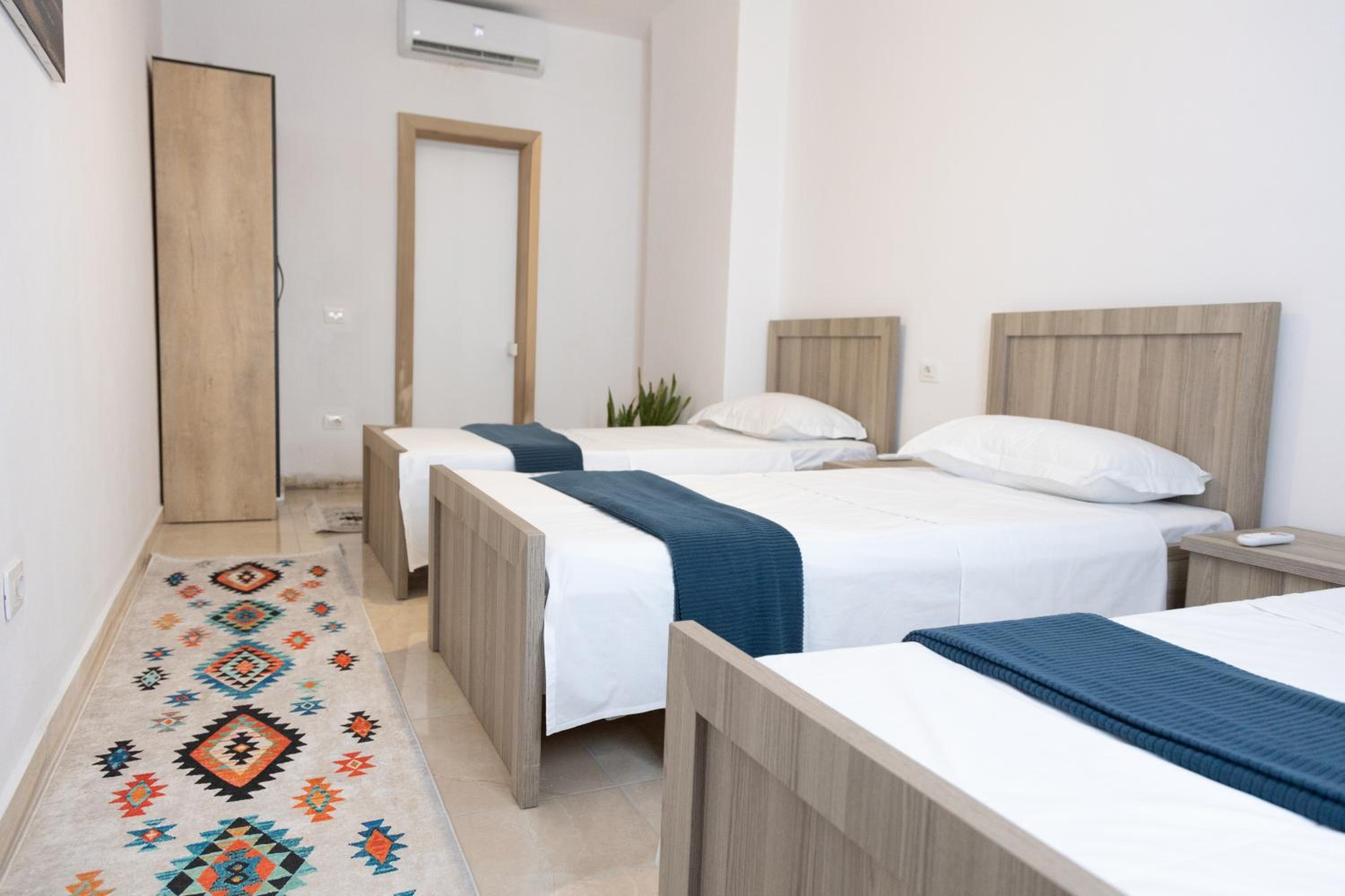 See side Mediterranean Marvel, Two Rooms