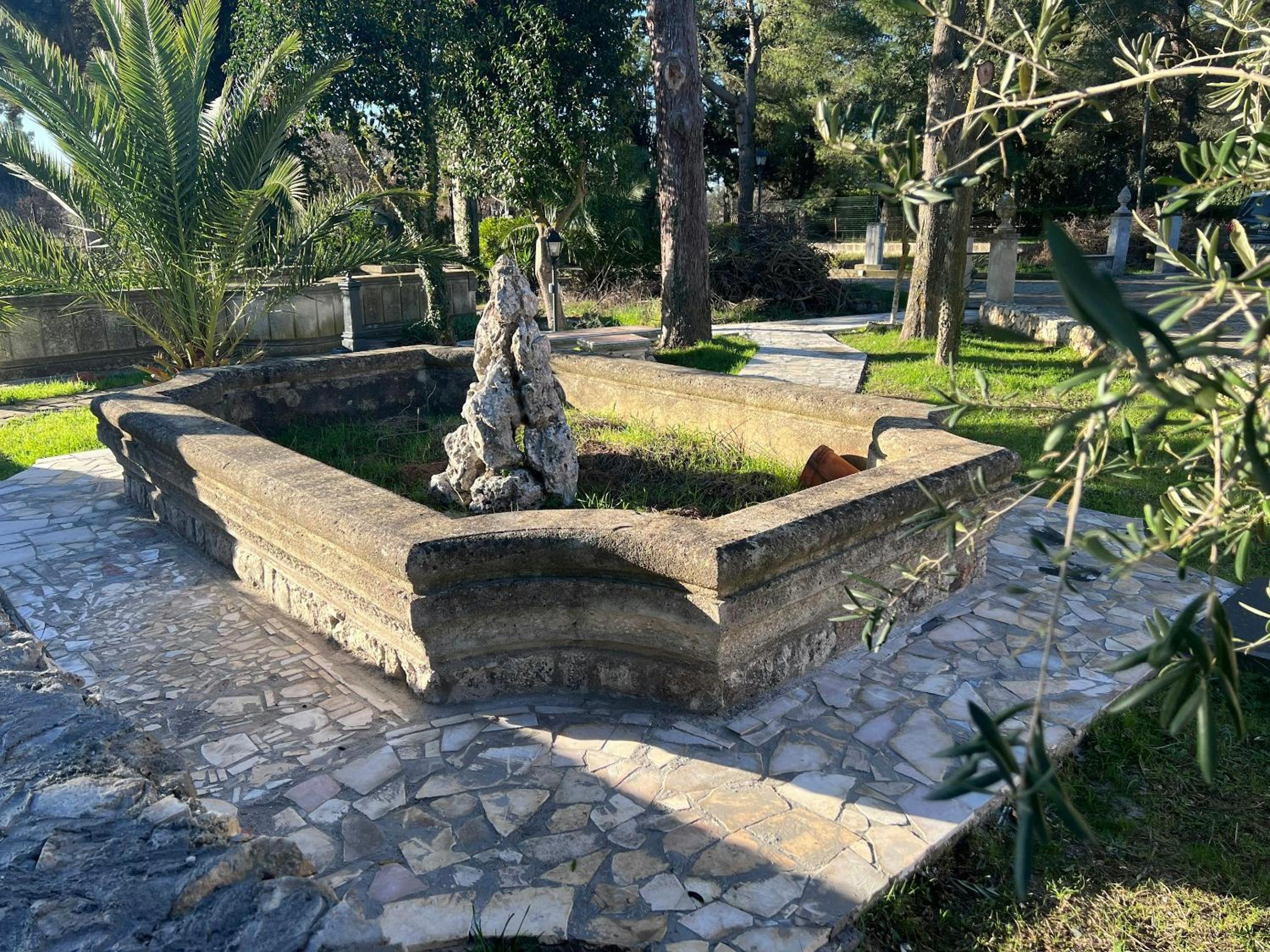 Photo 25