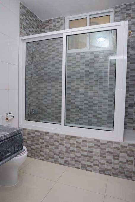 Nice And Modern with king size bed