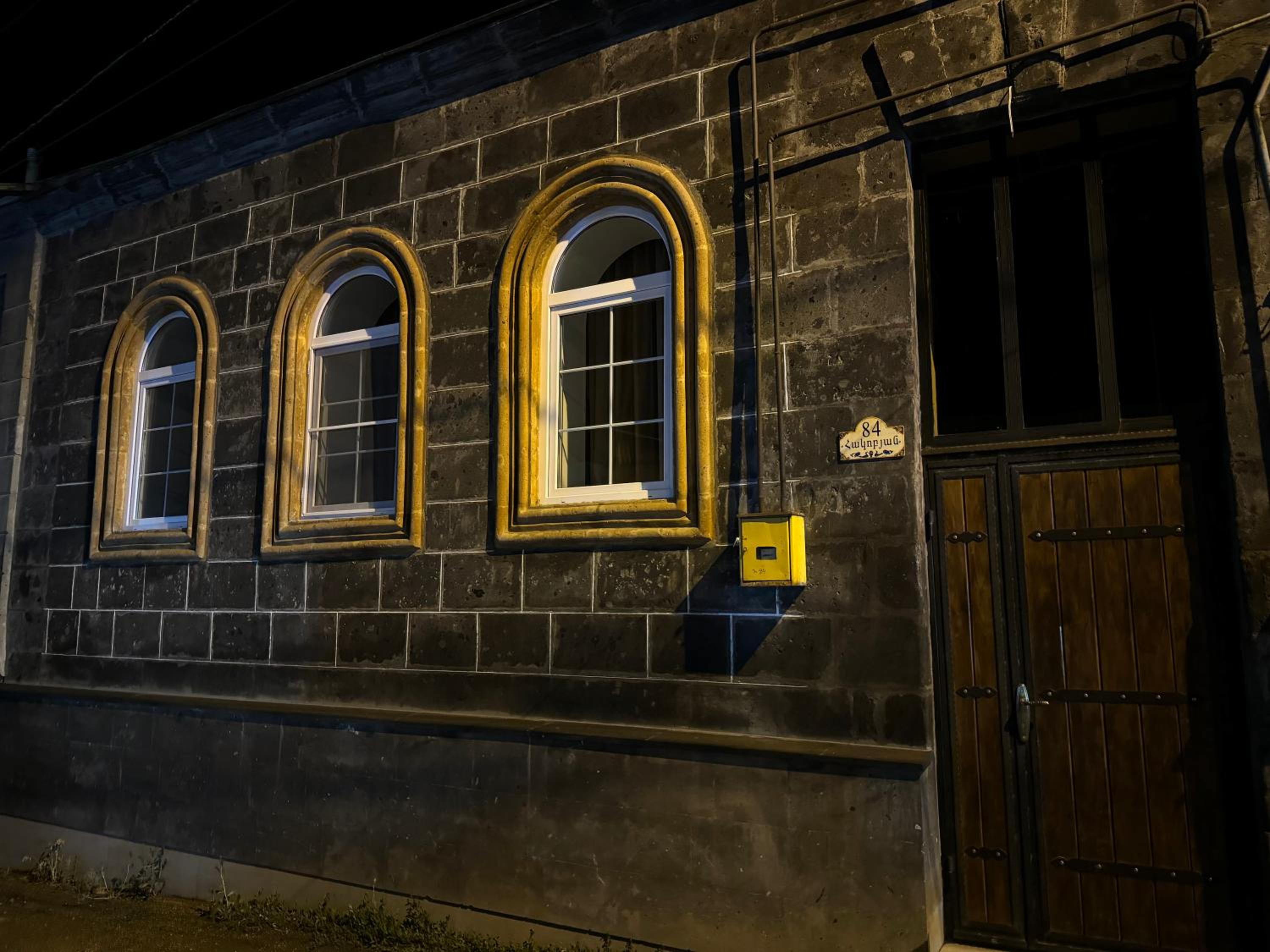 Hakobyan 84 Guest House Gyumri