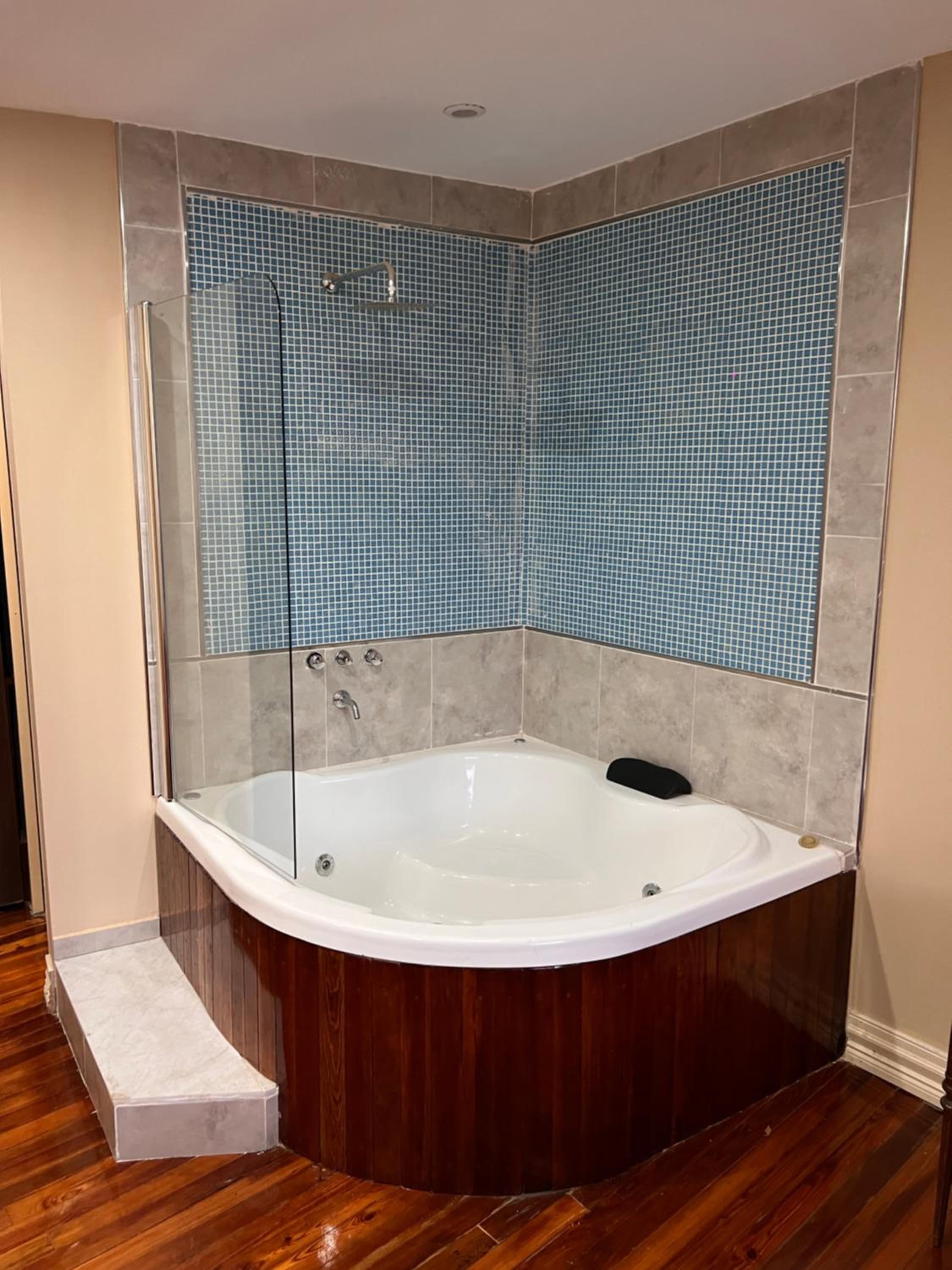 Casona Nuñez - Elegante casa con 4 dormitorios y Terraza