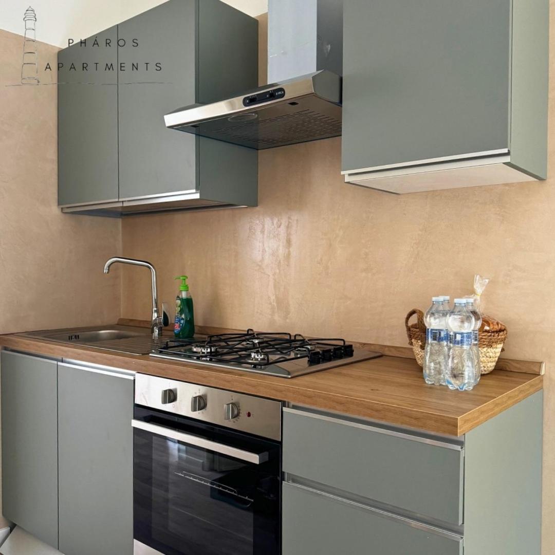 Pharos Apartment photo 3