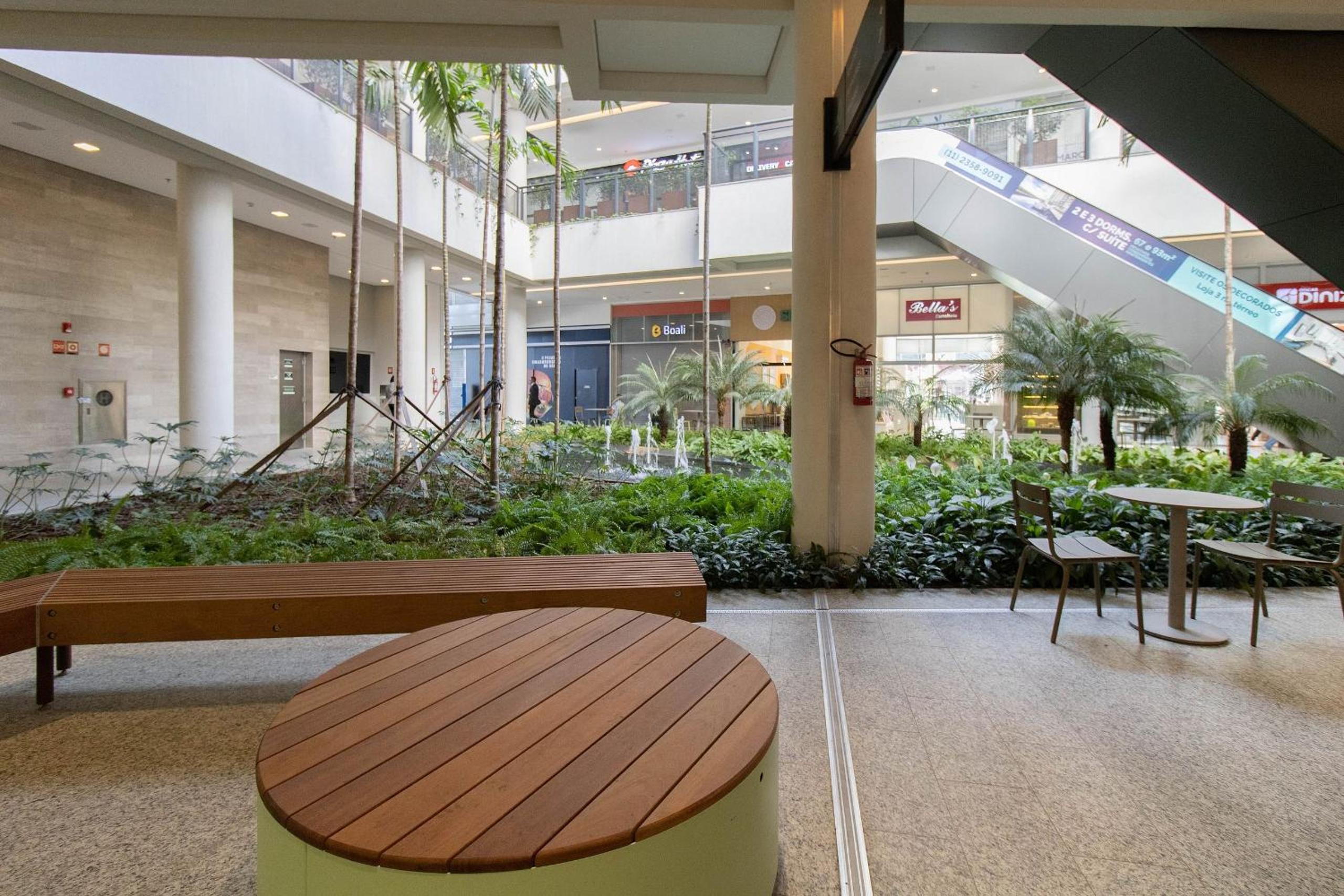 Apartamento super completo no Helbor Patteo Bosque Maia, com vaga de estacionamento, mercado 24h ao lado e a 11km do Aeroporto Internacional de Guarulhos