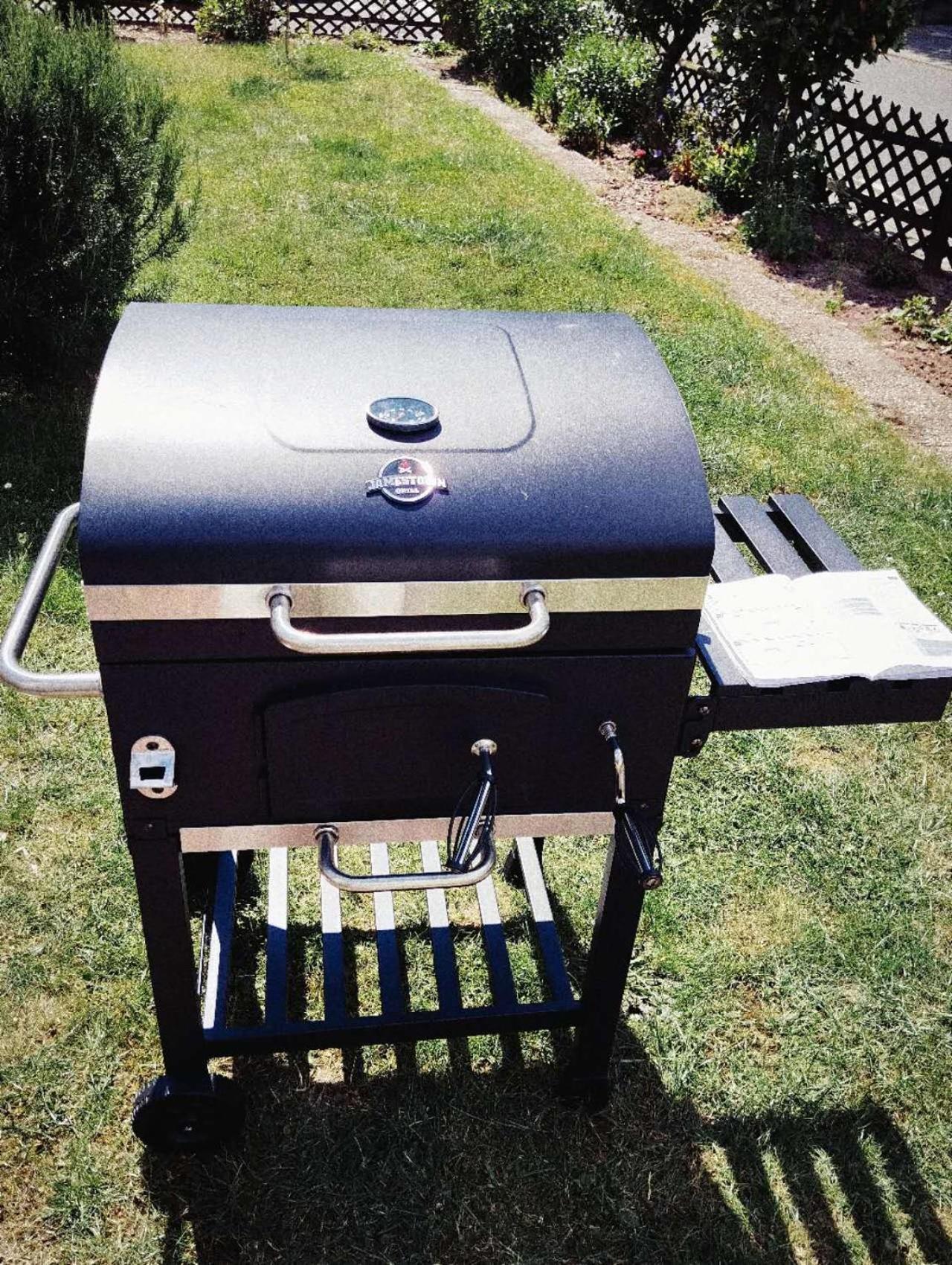 Family-Friedndly Home with Large Garden &BBQ Grill